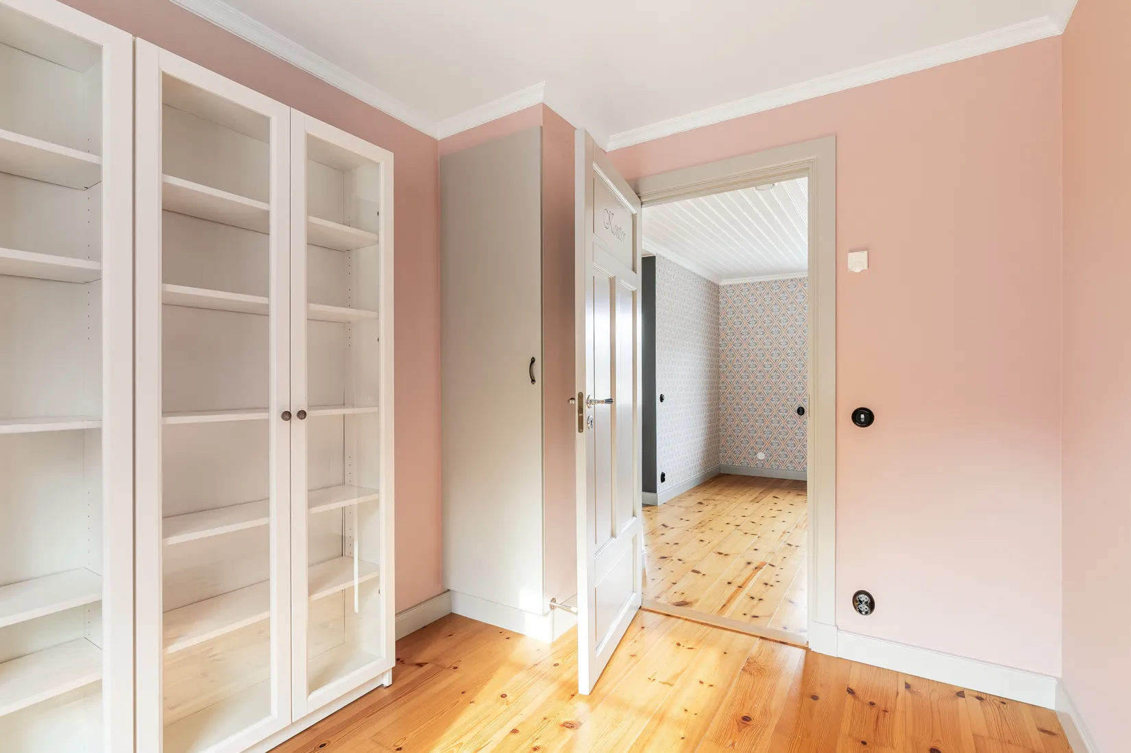 Villa, Källslätten 9, Källslätten, Mariefred, Strängnäs