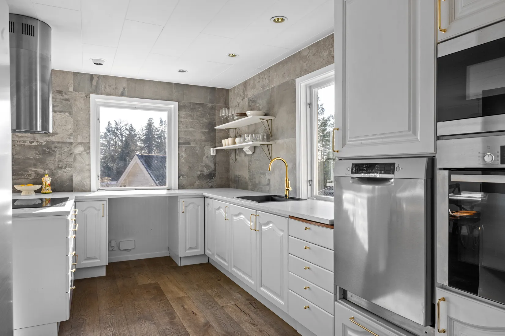 Villa, Larvstigen 5, Raksta, Tyresö