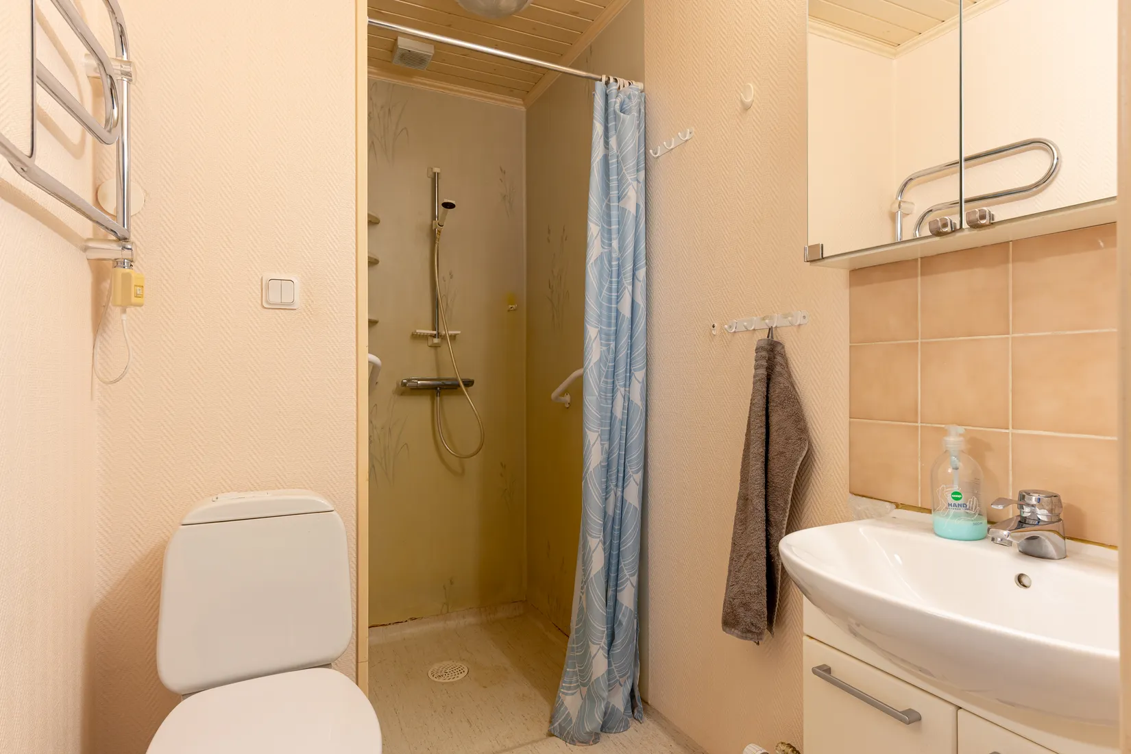 Villa, Gyllings väg 10, Hällberga, Eskilstuna