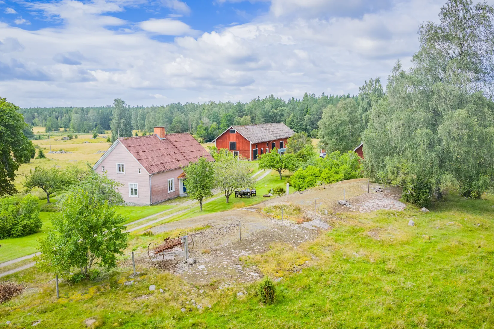 Gård/Skog, Hättorp 242, Motala