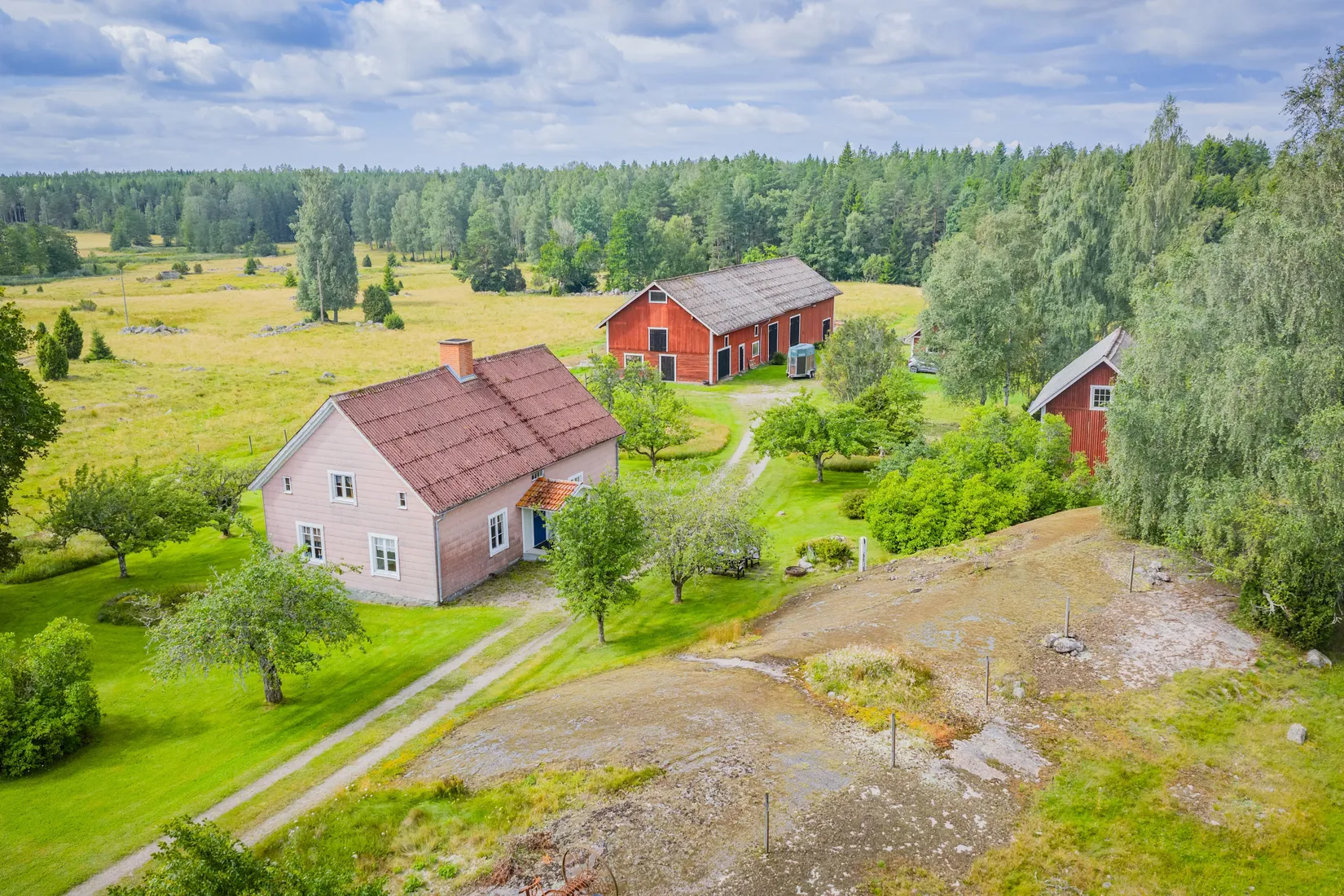 Gård/Skog, Hättorp 242, Motala