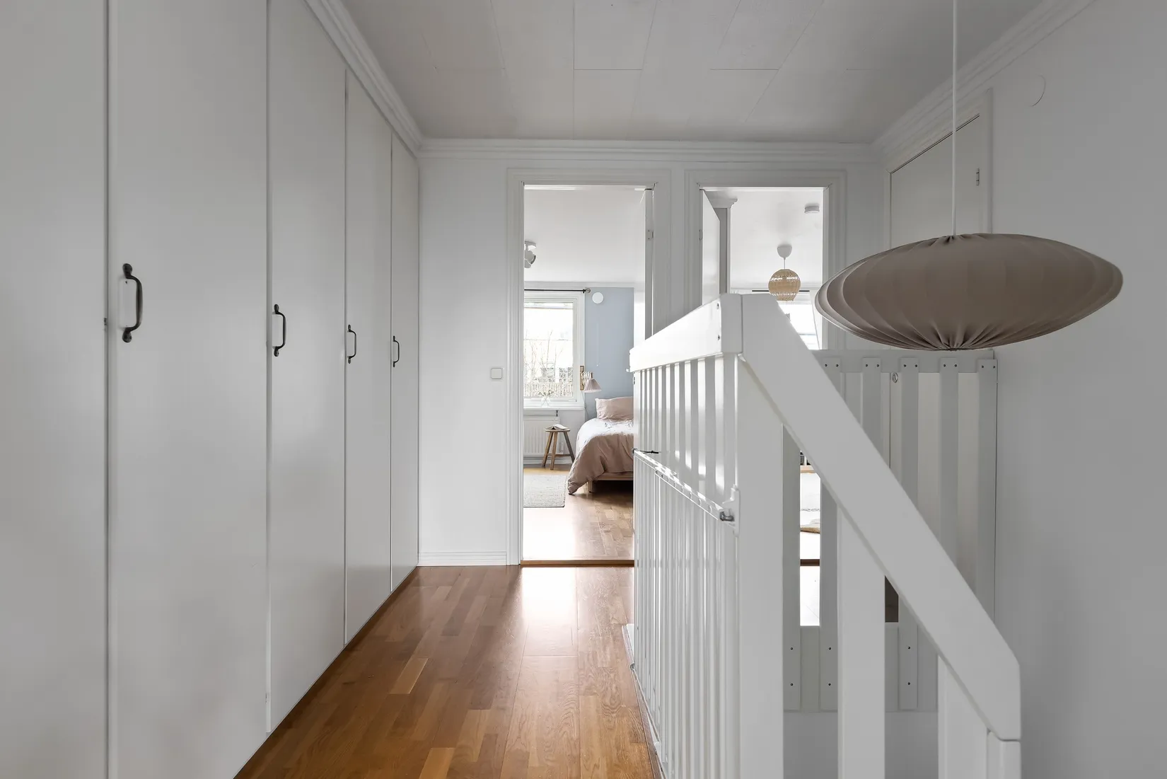 Radhus, Taggsvampsvägen 13, Sörskogen, Huddinge