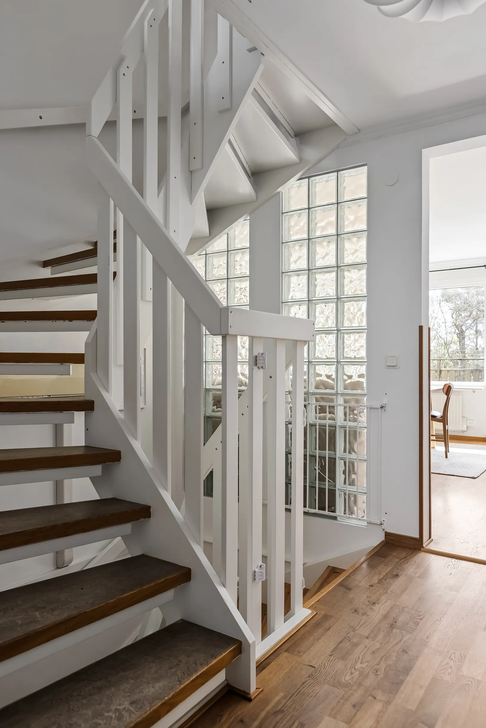 Radhus, Taggsvampsvägen 13, Sörskogen, Huddinge
