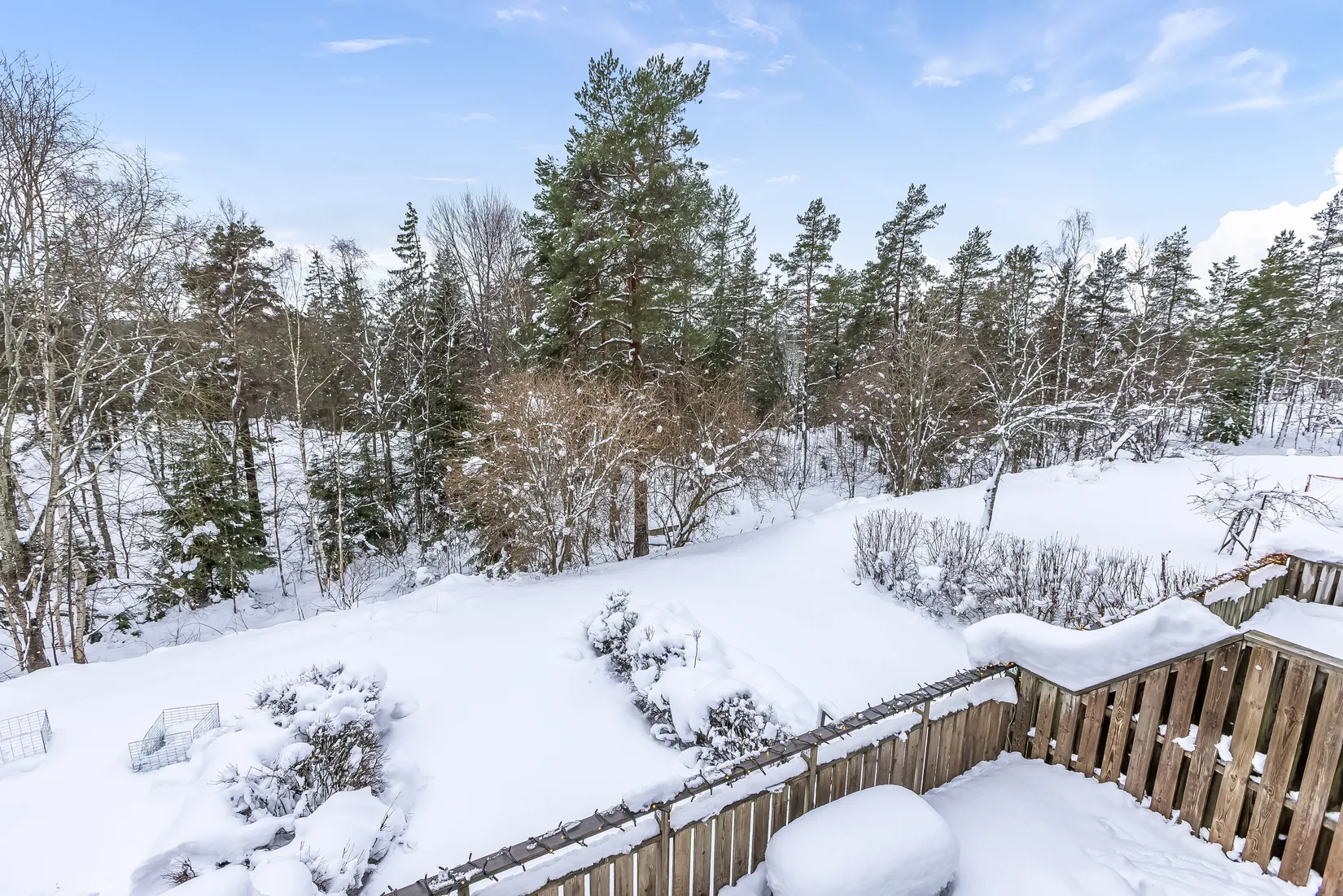 Radhus, Taggsvampsvägen 13, Sörskogen, Huddinge