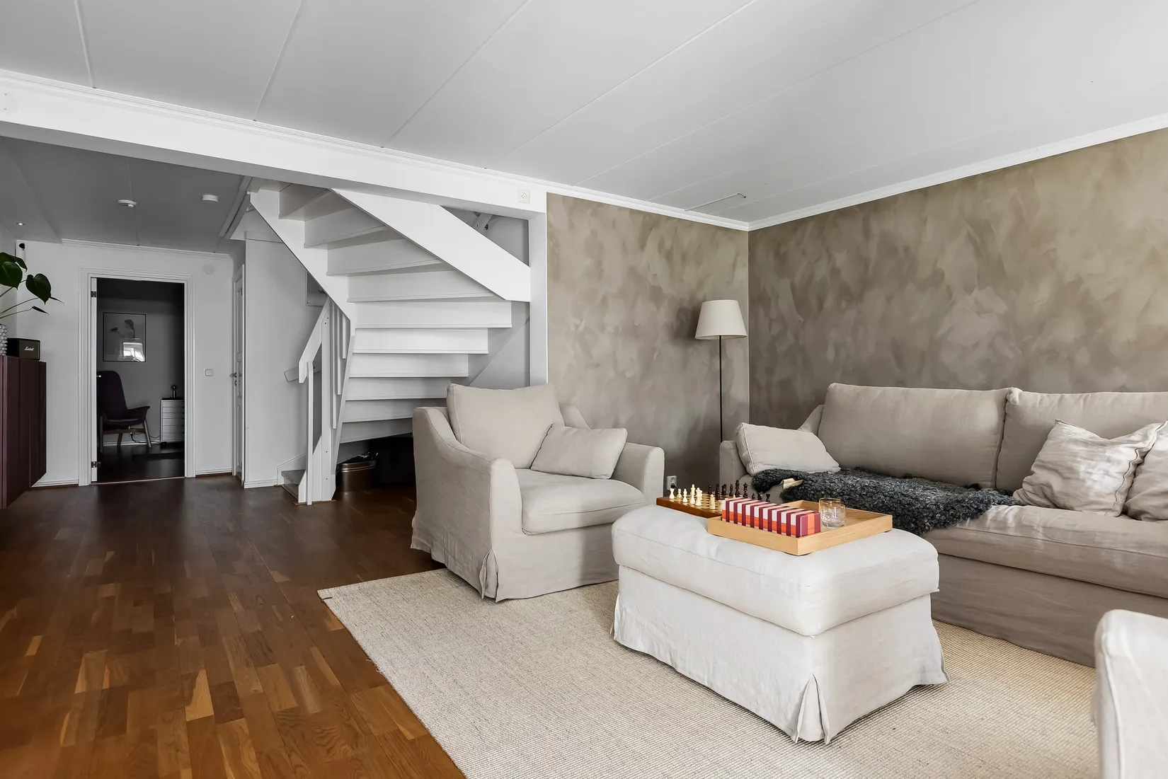 Radhus, Taggsvampsvägen 13, Sörskogen, Huddinge