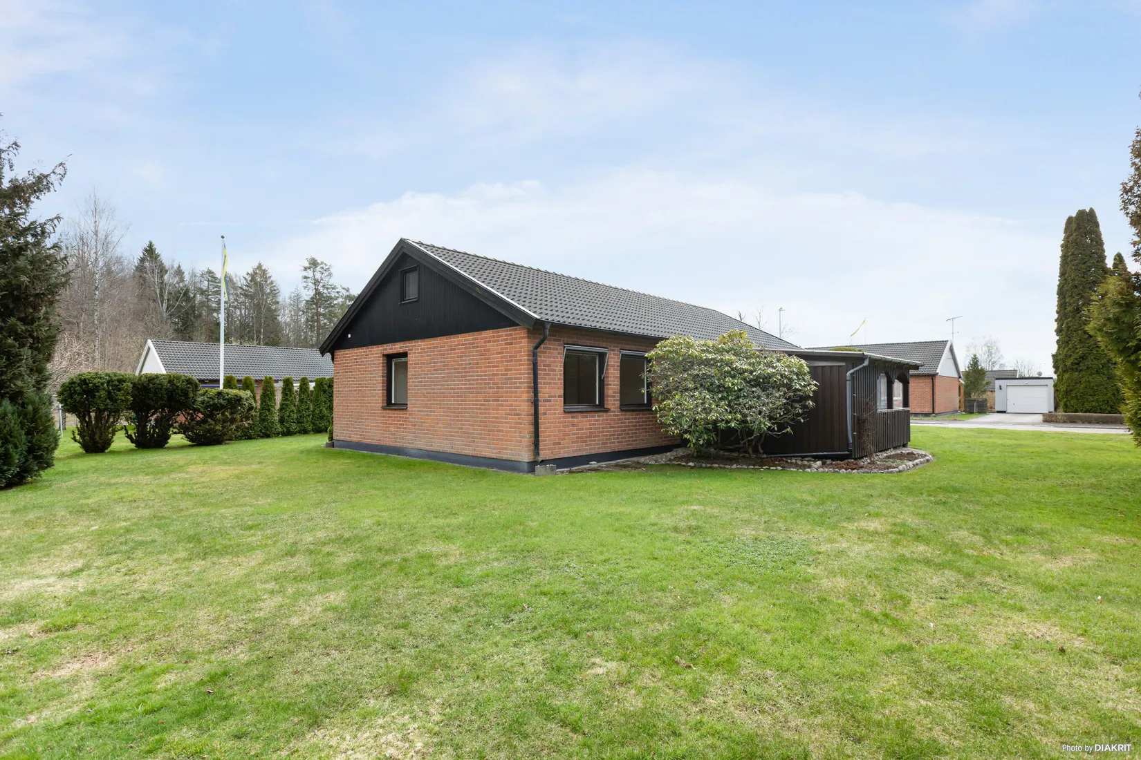 Villa, Björnbärsgatan 4, Nya Hjärsta, Örebro