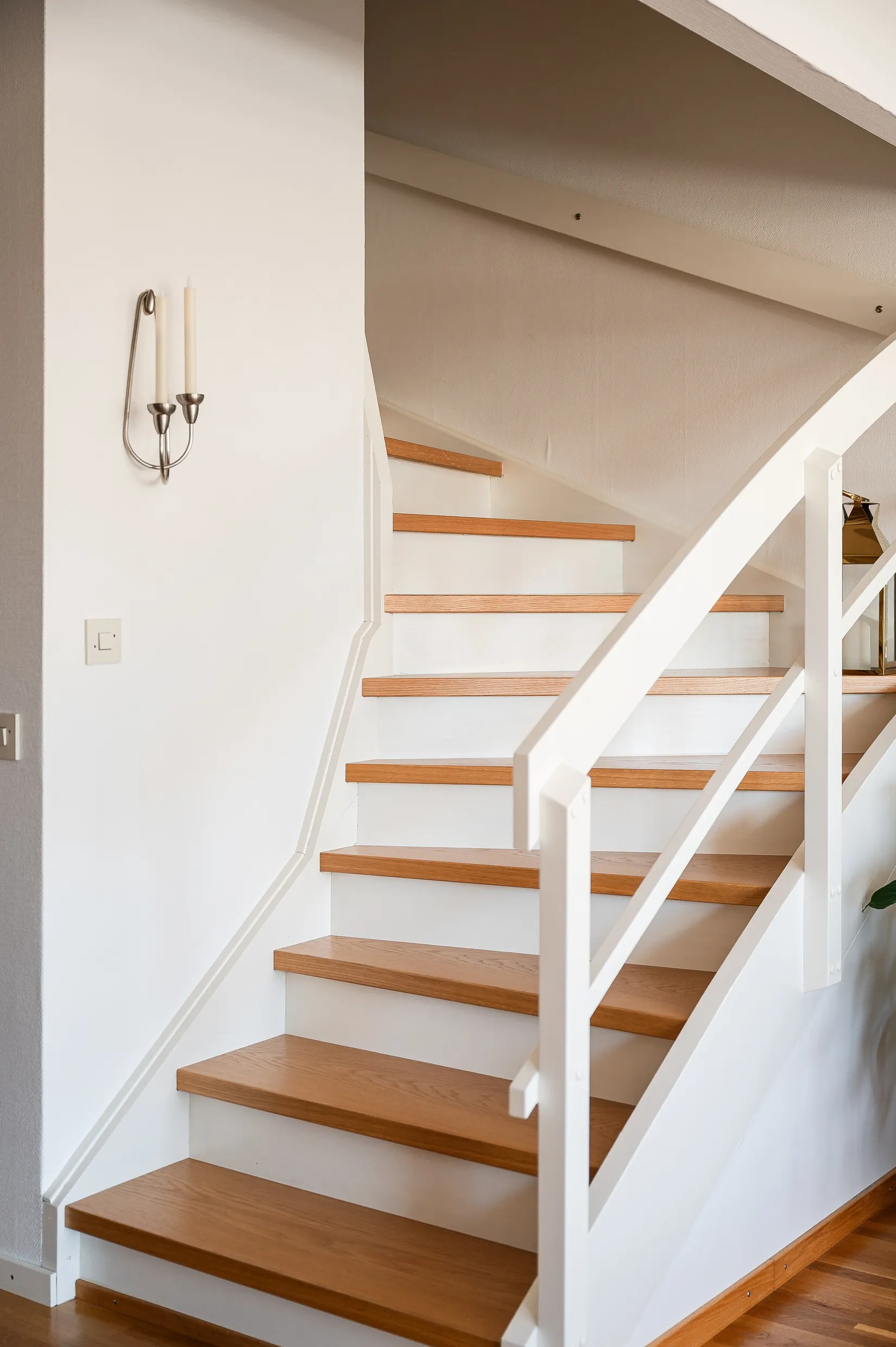 Radhus, Furuvägen 30, Hälletorp, Härnösand