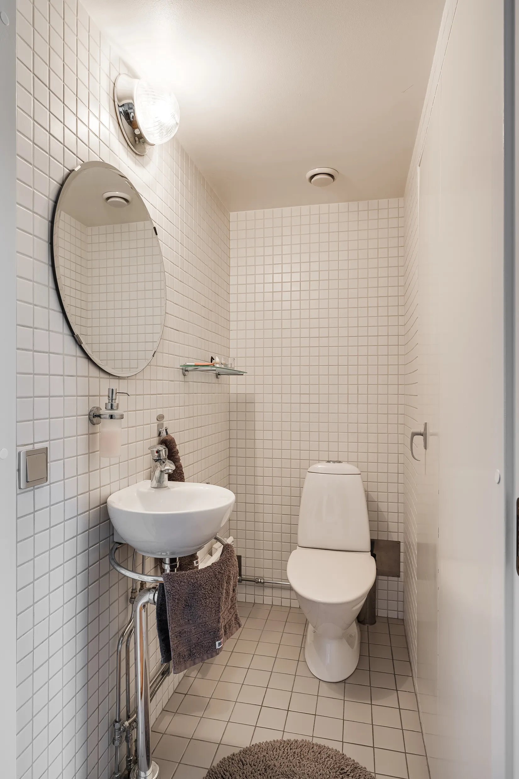 Radhus, Furuvägen 30, Hälletorp, Härnösand