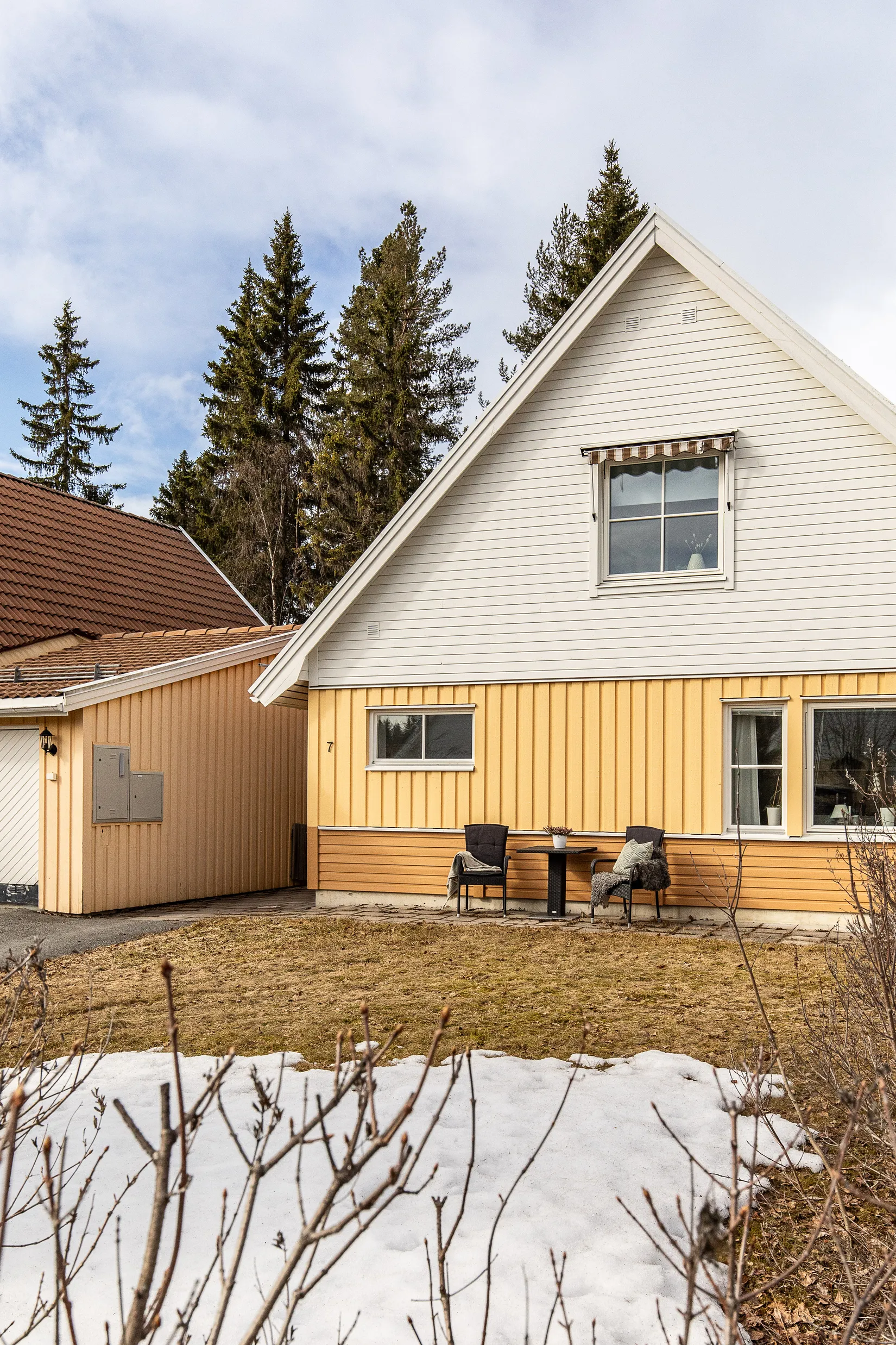 Villa, Radhus, Blåvedsvägen 7, Torvalla, Östersund