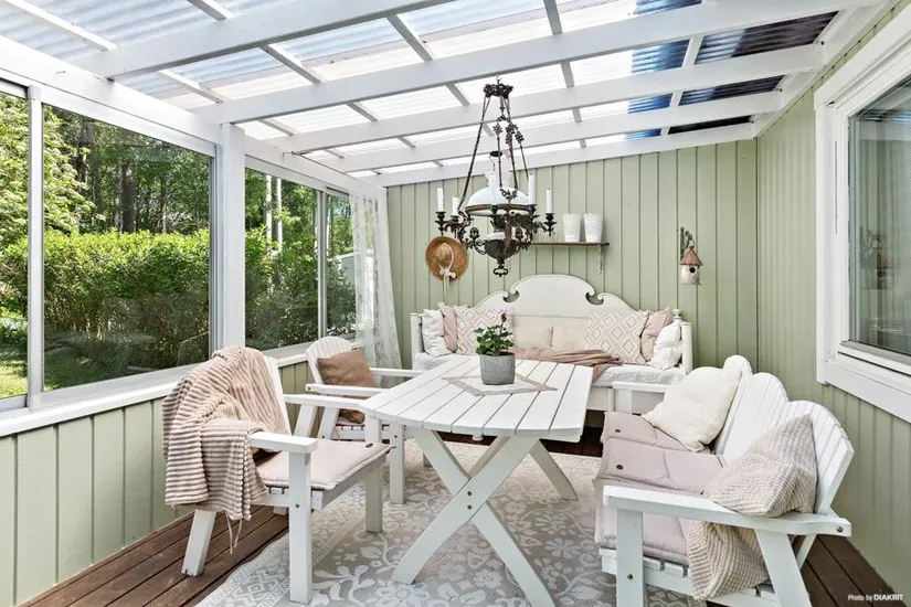 Villa, Radhus, Russingränd 11, Viksjö, Järfälla