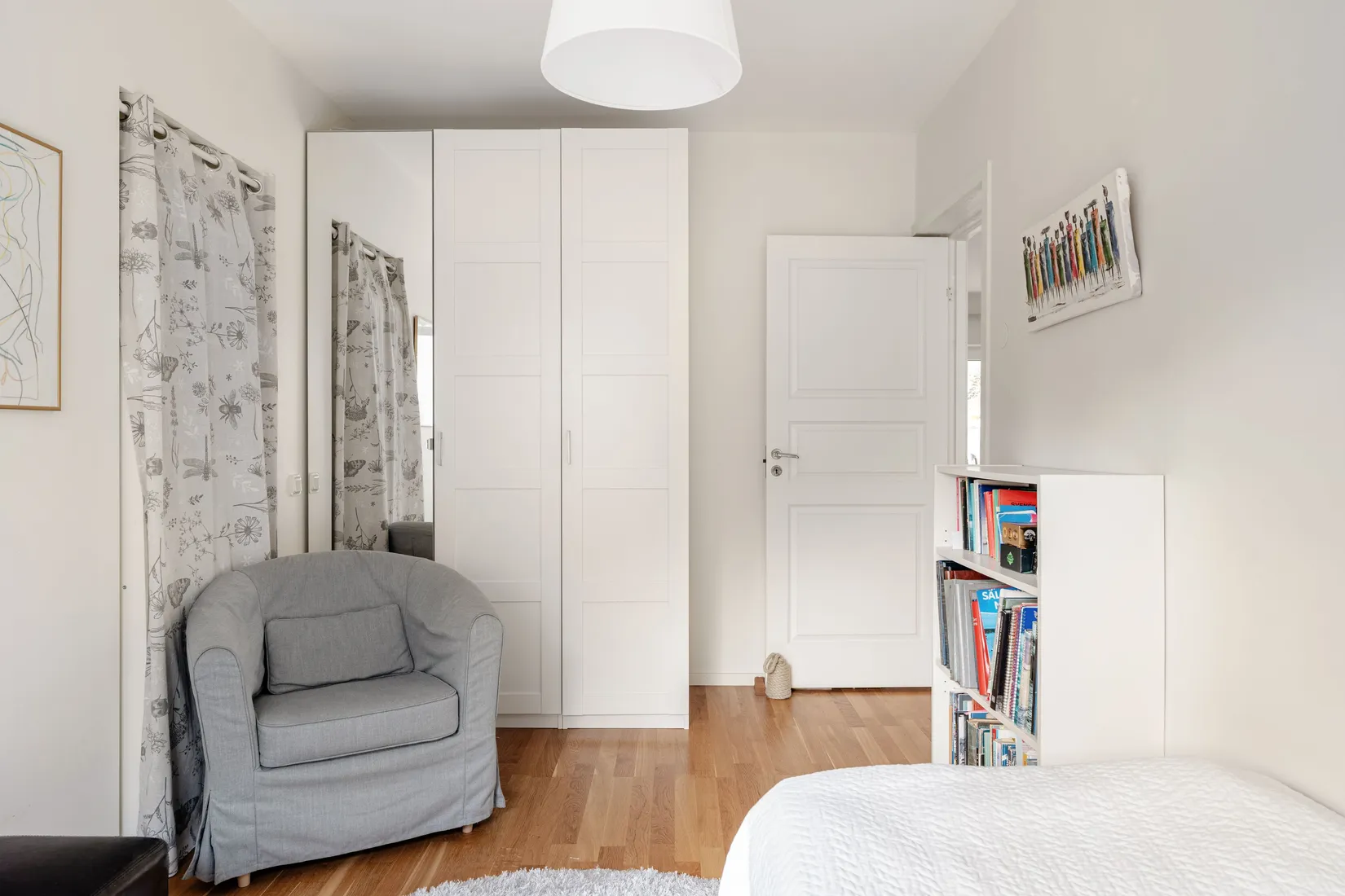 Bostadsrätt, EKBACKSVÄGEN 7A, Näsbypark - sjösidan, Täby