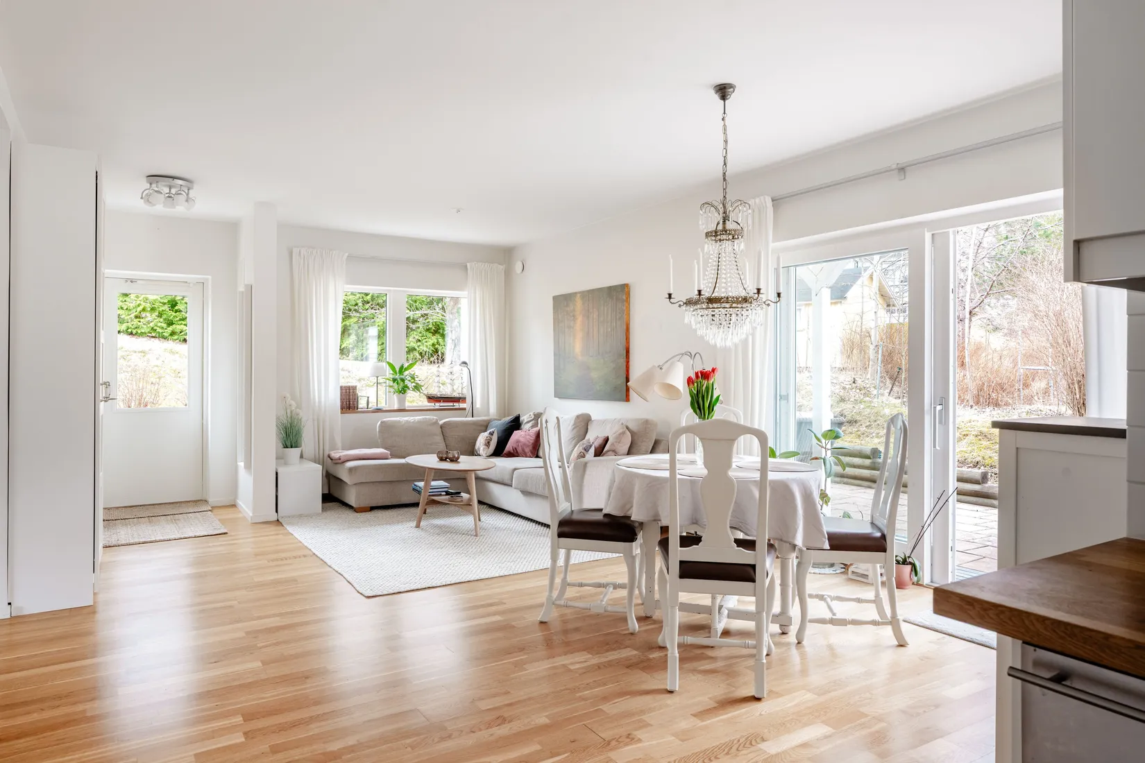 Bostadsrätt, EKBACKSVÄGEN 7A, Näsbypark - sjösidan, Täby