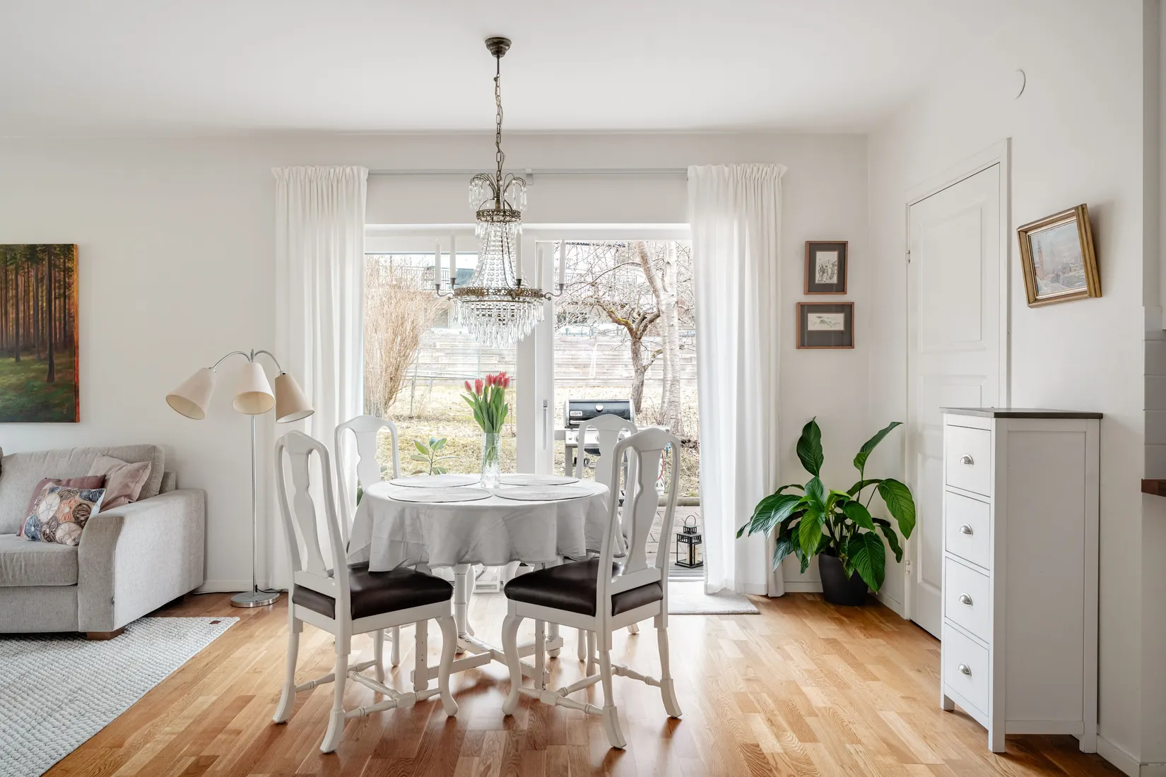 Bostadsrätt, EKBACKSVÄGEN 7A, Näsbypark - sjösidan, Täby