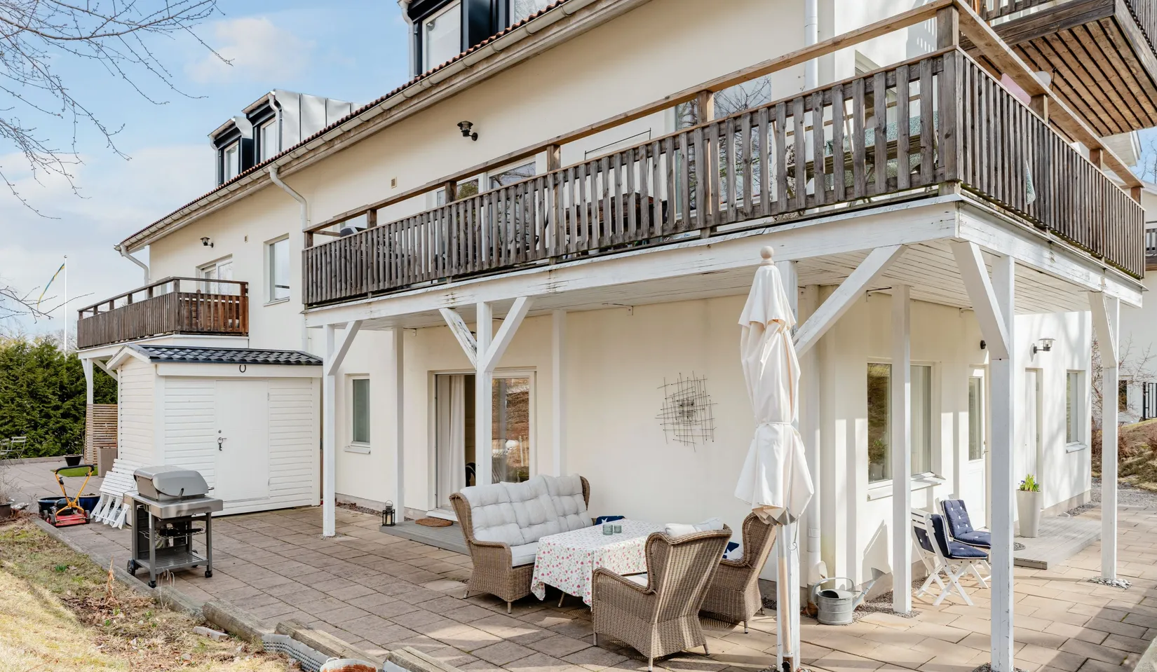 Bostadsrätt, EKBACKSVÄGEN 7A, Näsbypark - sjösidan, Täby