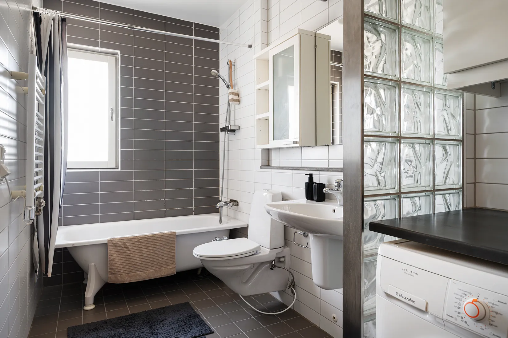 Bostadsrätt, Sannegårdsgatan 28, Sannegårdshamnen, Göteborg
