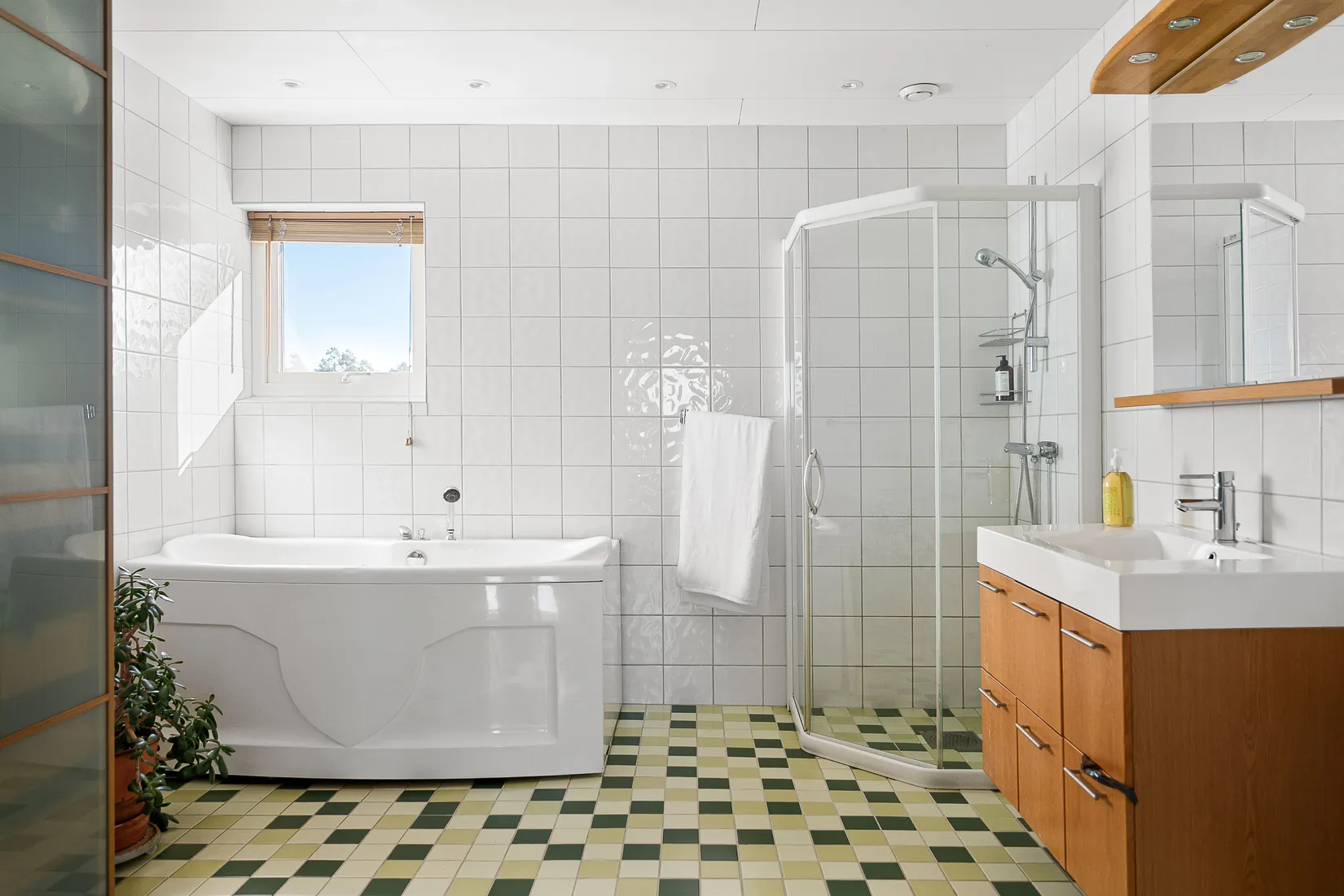 Villa, Hasselbacksvägen 11, Örstigsnäs, Nyköping