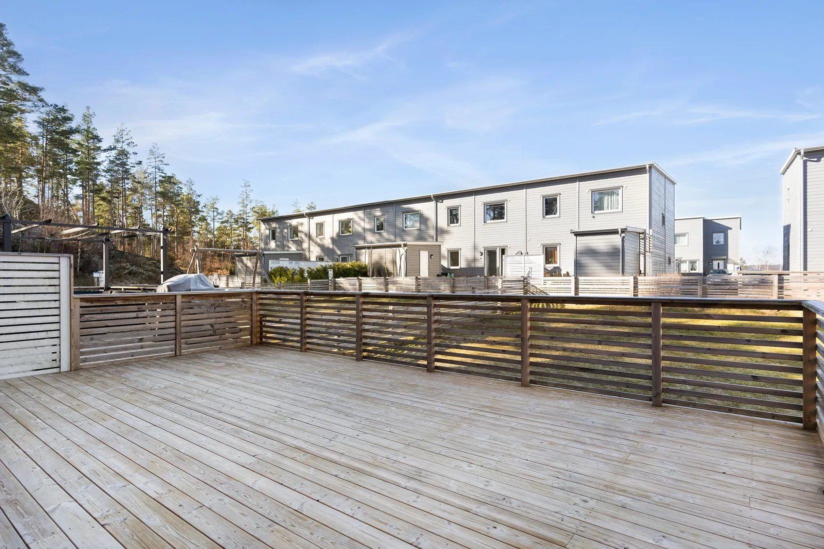 Bostadsrätt, Radhus, Biodlarvägen 22, Göta, Lilla Edet