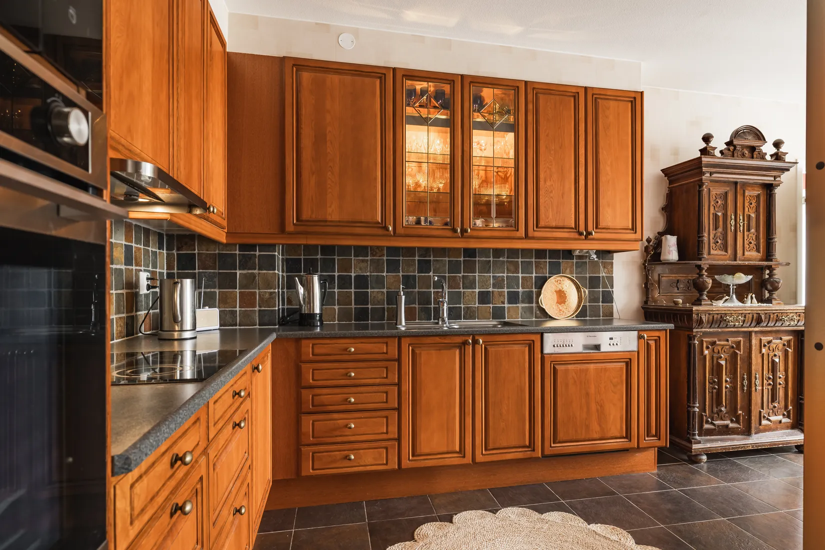 Bostadsrätt, Järnvägsgatan 12, Centrum/Mitt-i-city, Karlstad