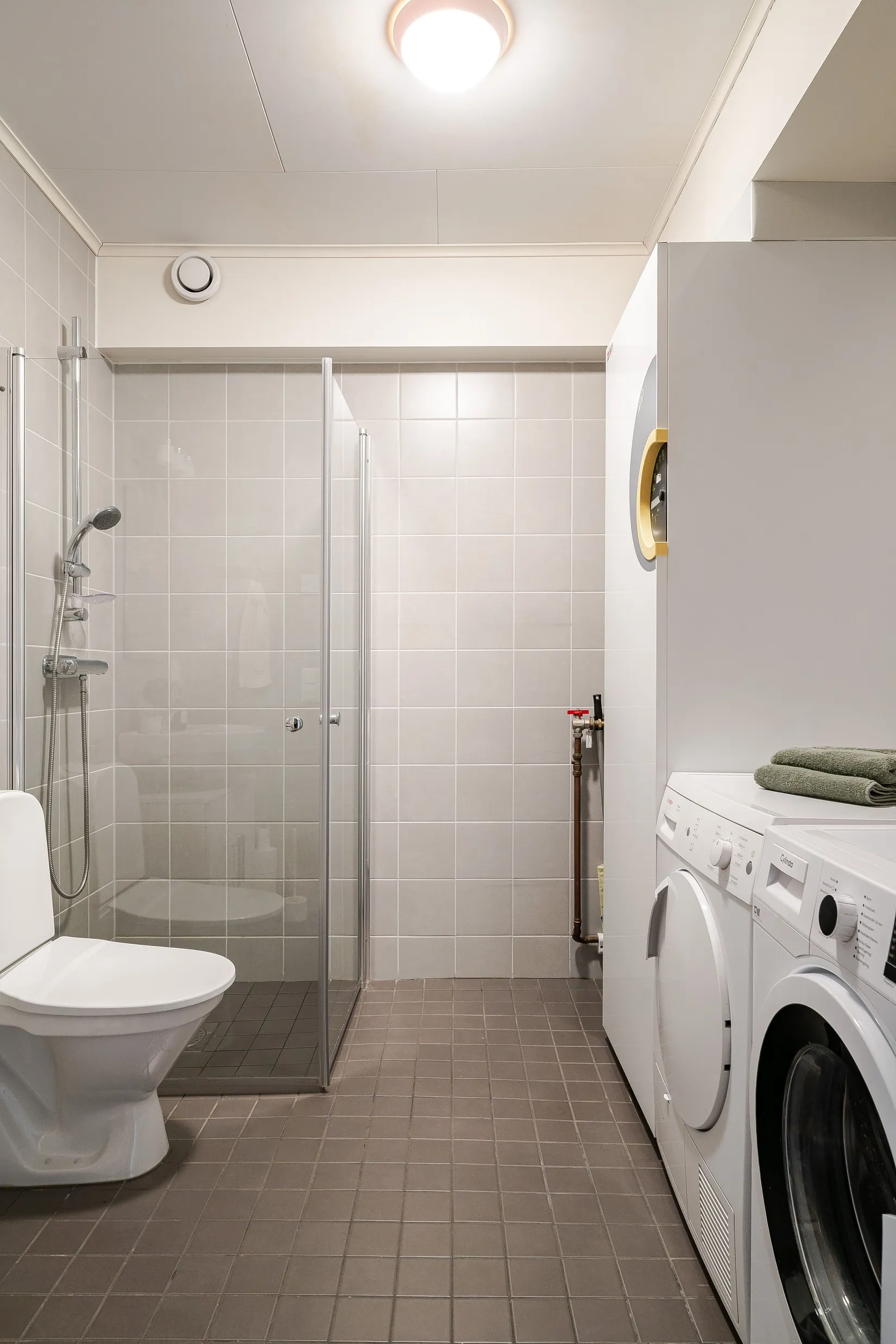 Villa, Radhus, Villagatan 44, Kullsta, Nynäshamn