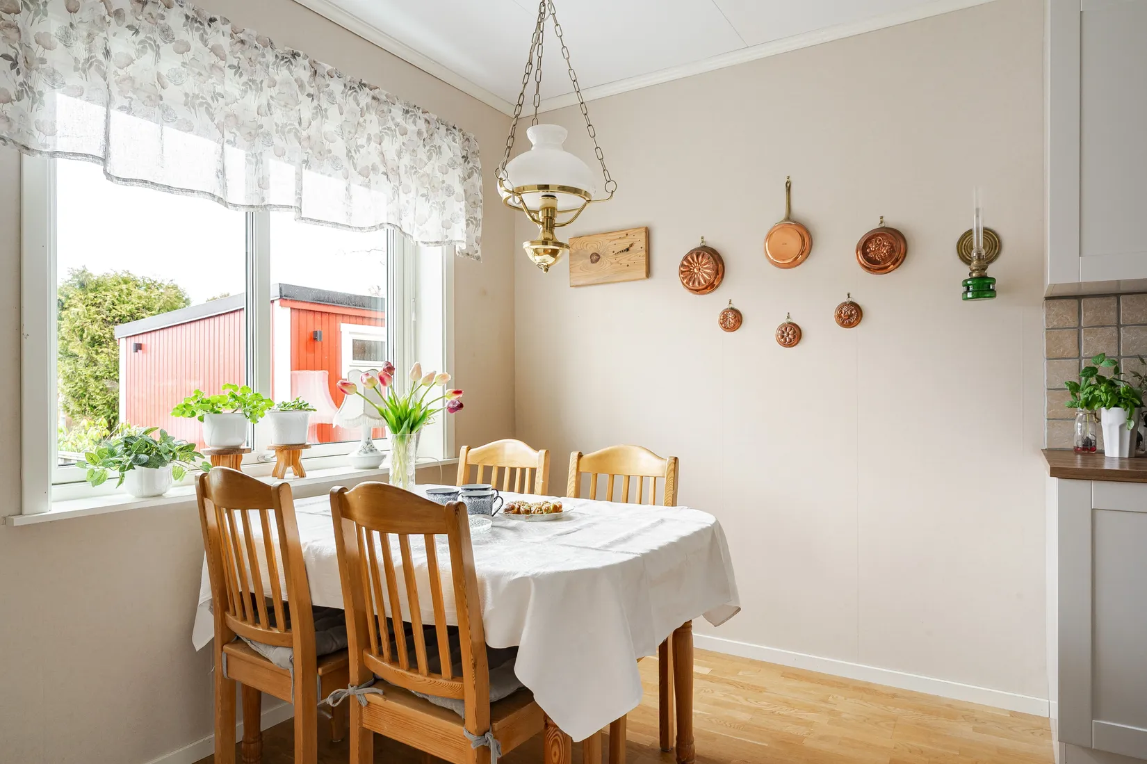 Villa, Radhus, Villagatan 44, Kullsta, Nynäshamn