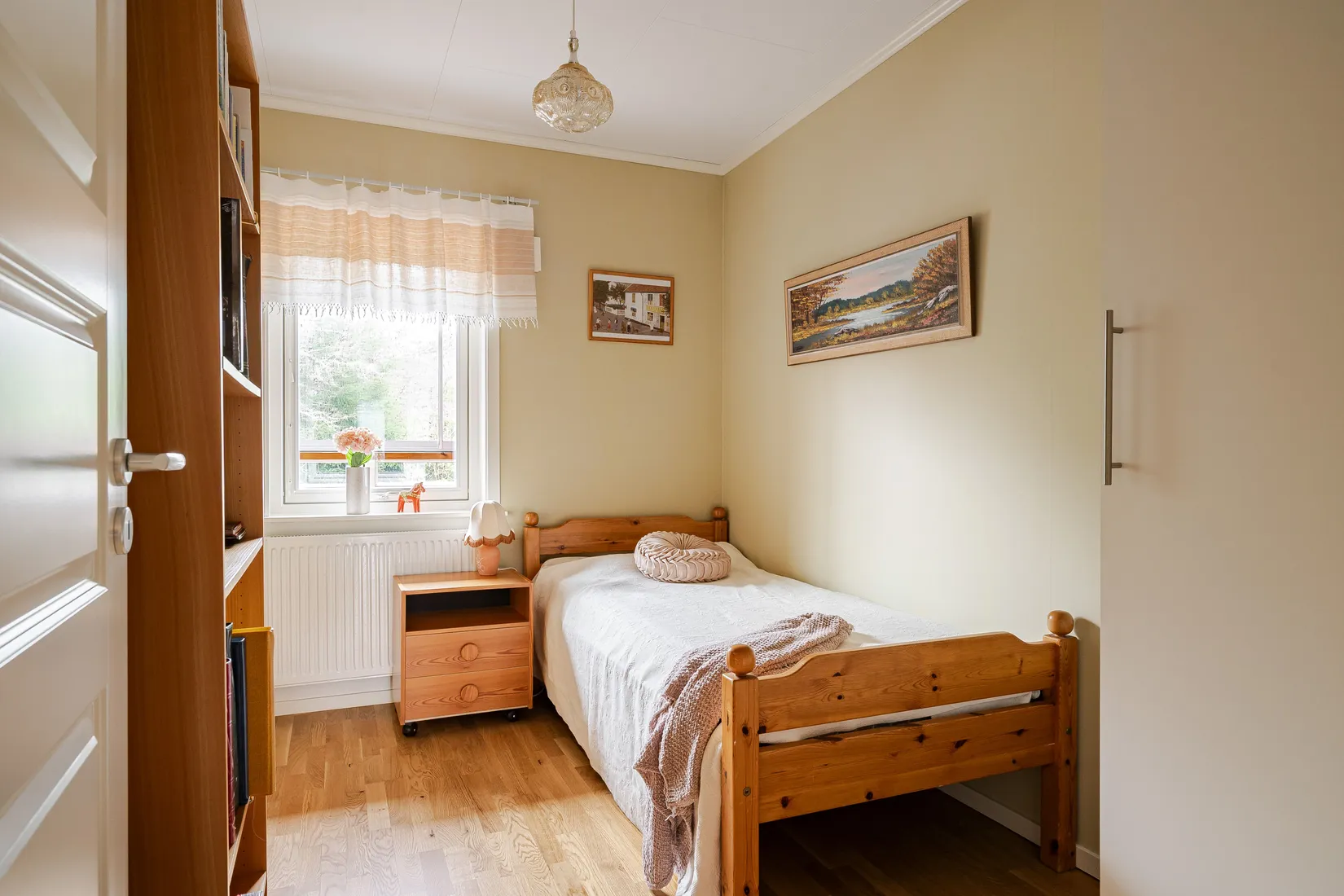 Villa, Radhus, Villagatan 44, Kullsta, Nynäshamn