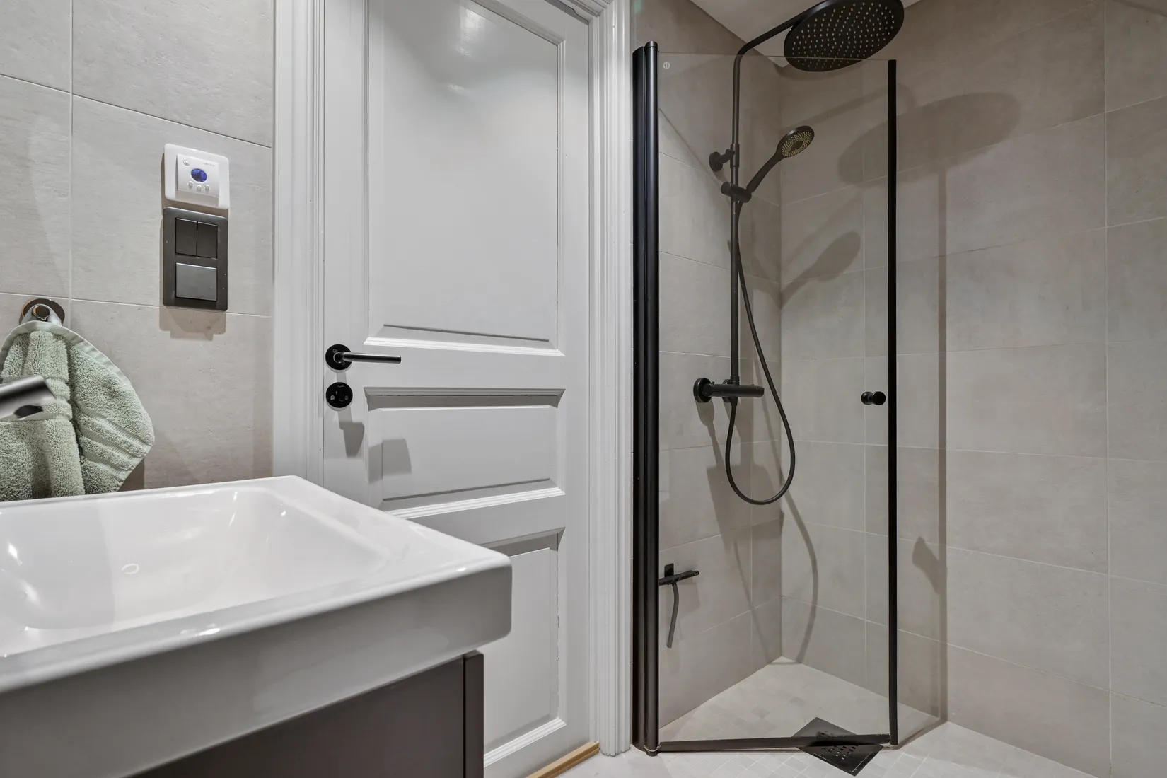 Villa, Dagsländevägen 8, Fresta, Upplands Väsby