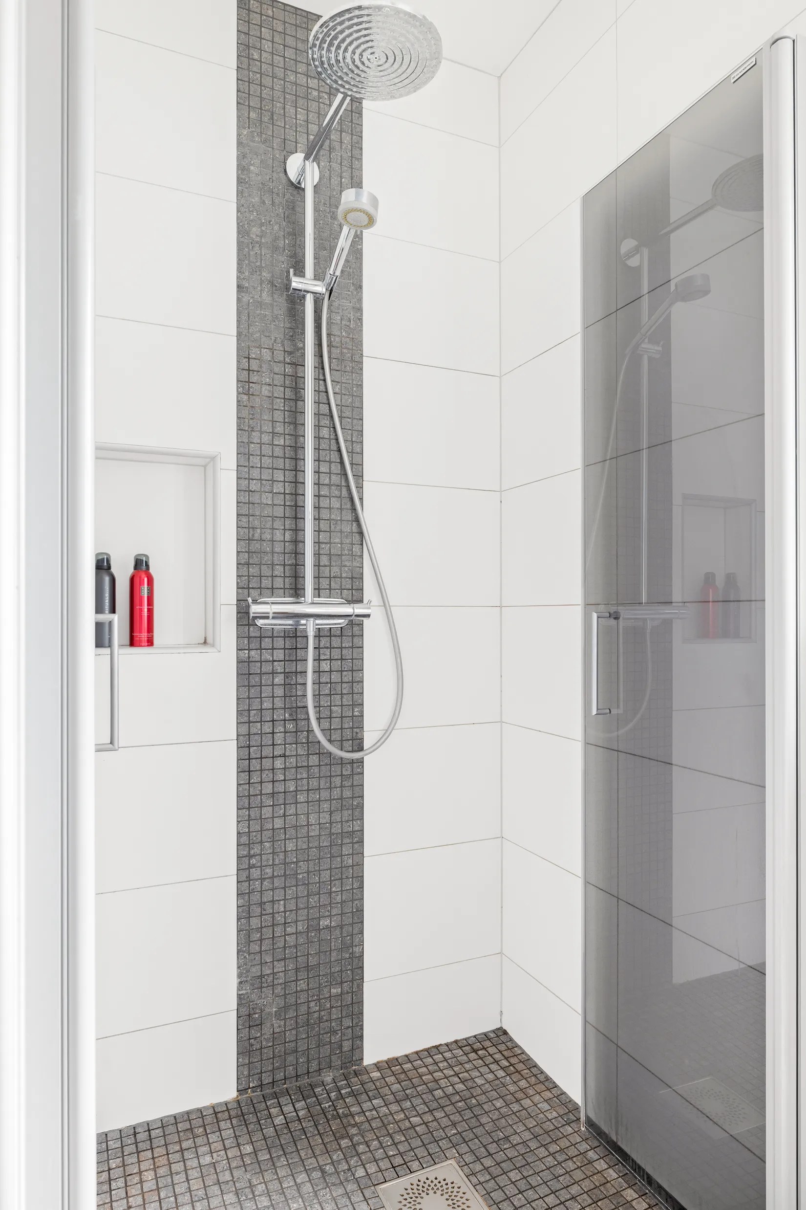 Villa, Bottentrålsvägen 1, Nybrostrand, Ystad