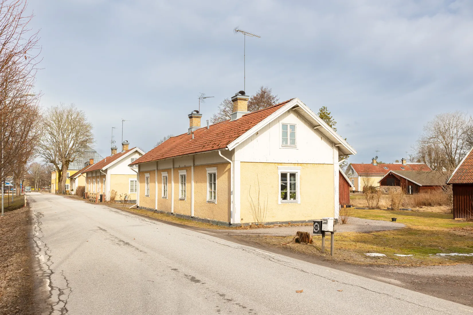 Villa, Långgatan 13, Österbybruk, Östhammar