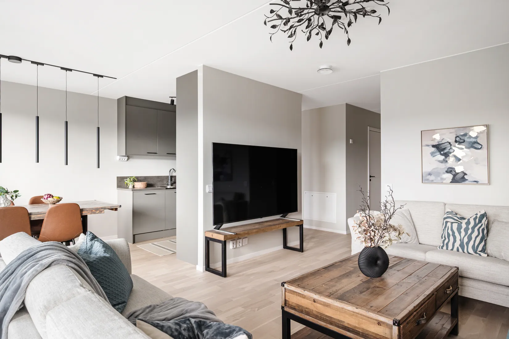 Bostadsrätt, Stationsmästargatan 6, Barkarby, Järfälla