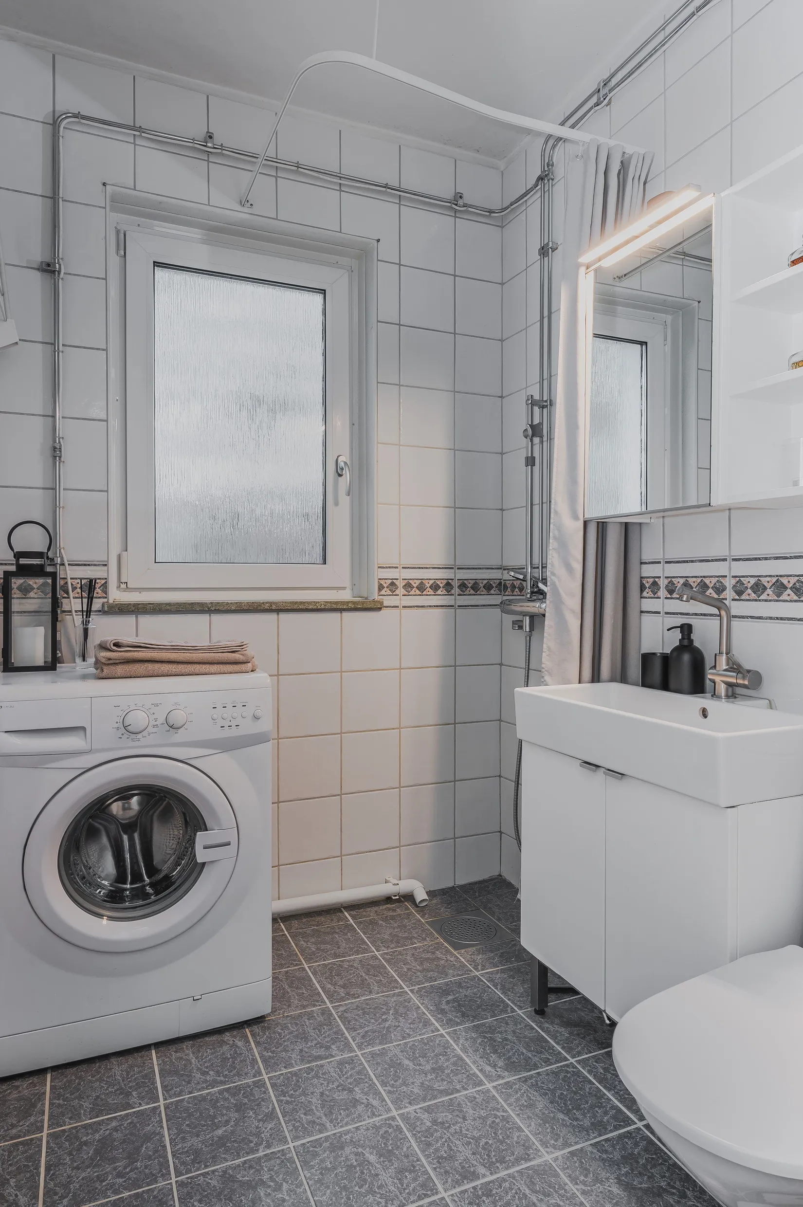 Bostadsrätt, Västra Dalgatan 42B, Centralt, Örnsköldsvik