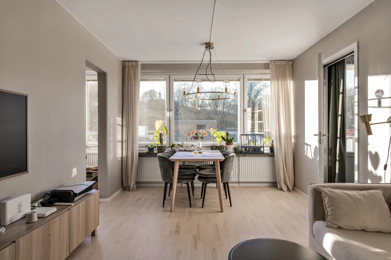 Bostadsrätt, Slottsgränd 2E, Centrum, Uppsala