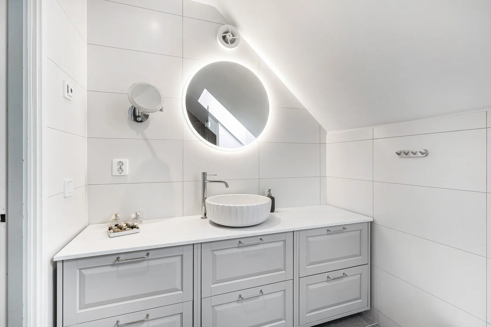 Radhus, Järpstigen 16, Storgärdet, Strängnäs