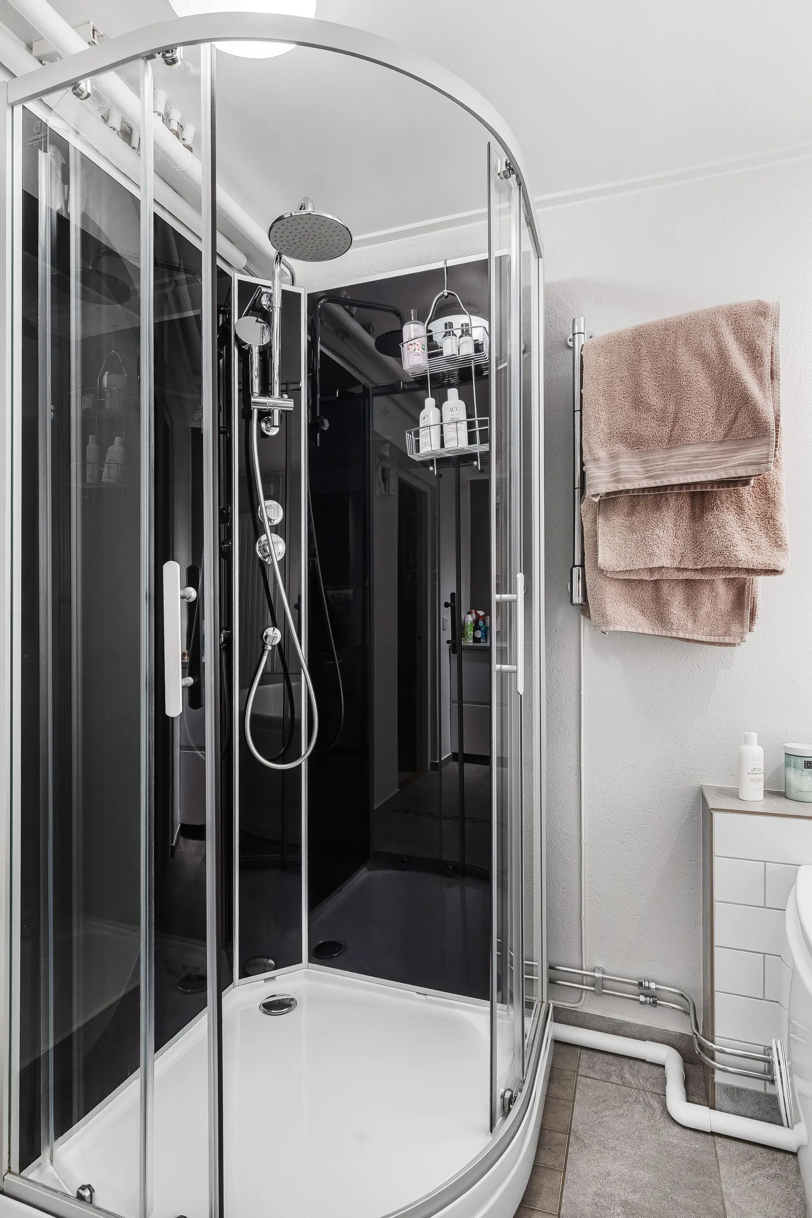 Radhus, Järpstigen 16, Storgärdet, Strängnäs