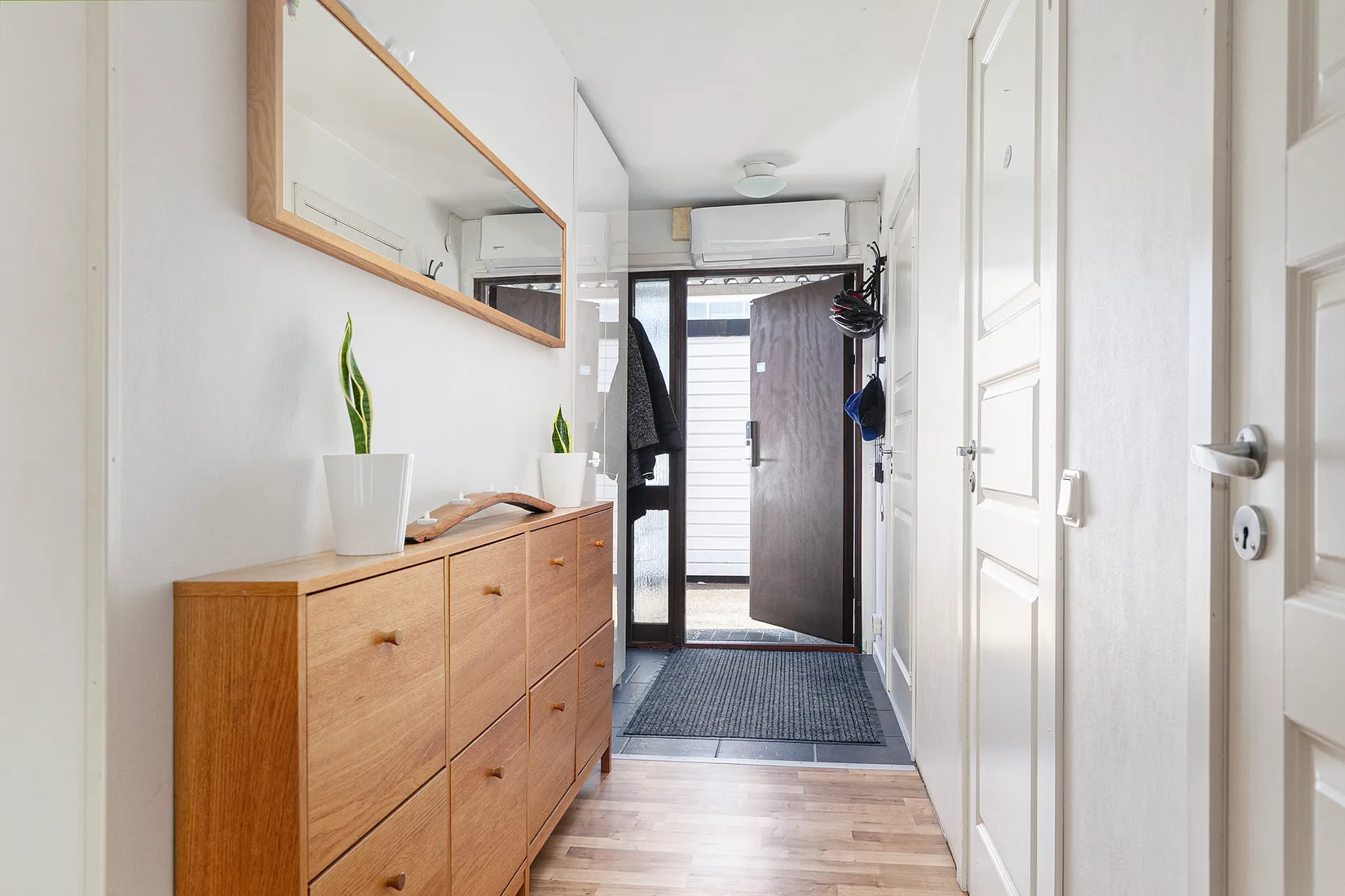 Villa, Radhus, Plöjargränd 23, Lerberget, Höganäs