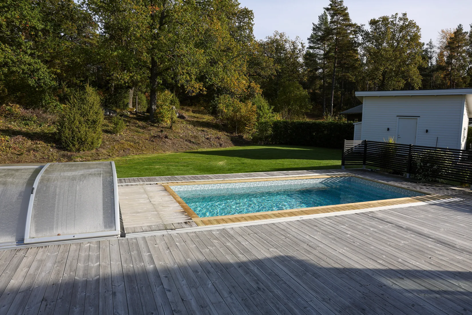 Villa, Mjölkörtsvägen 12, Tosterön, Strängnäs