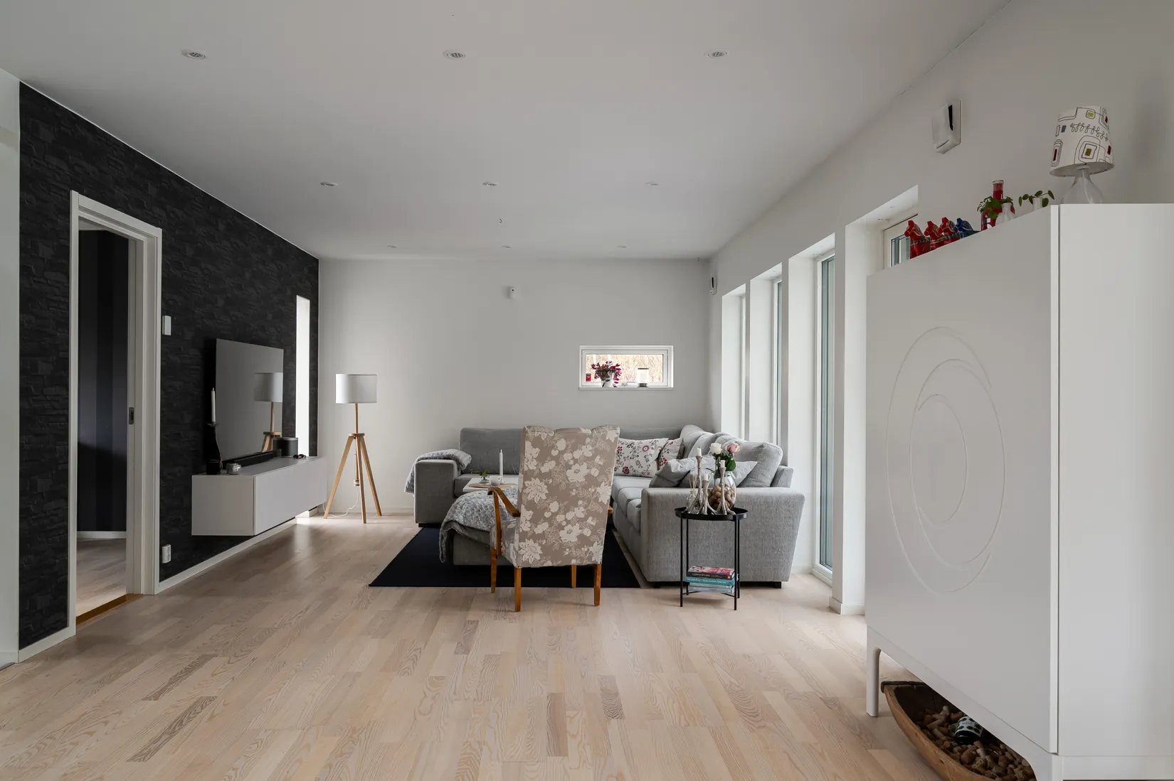 Villa, Mjölkörtsvägen 12, Tosterön, Strängnäs