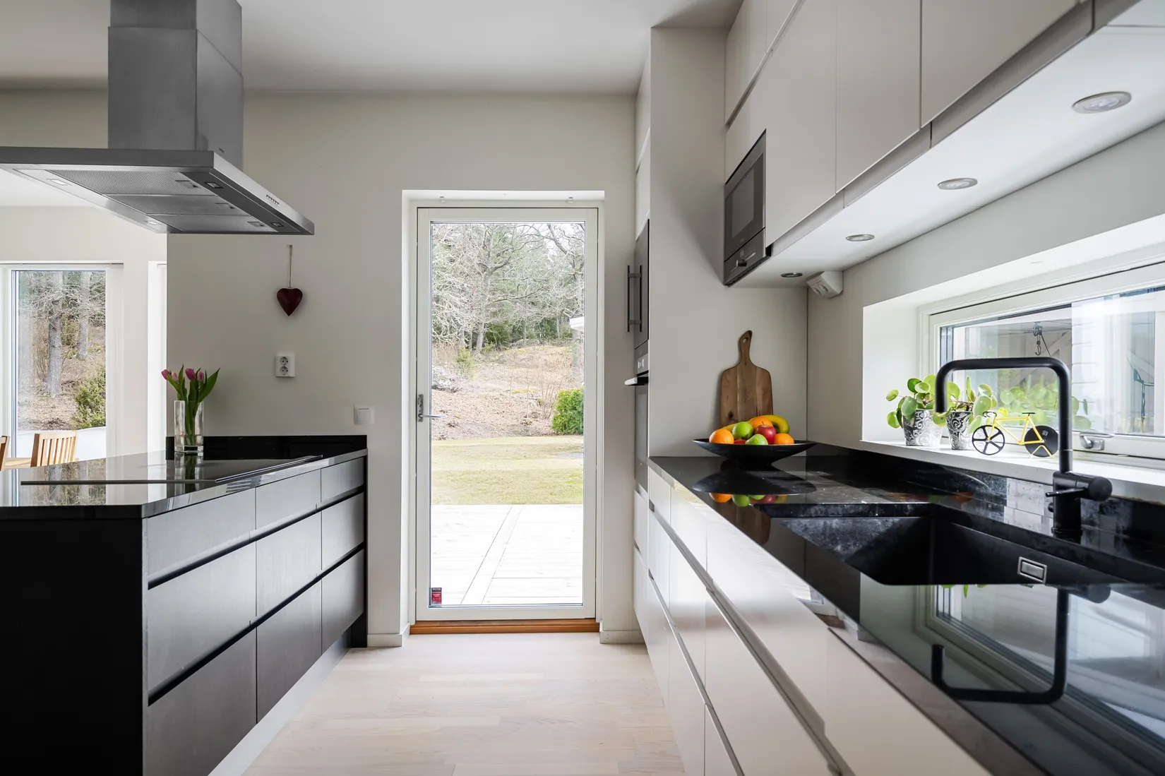 Villa, Mjölkörtsvägen 12, Tosterön, Strängnäs