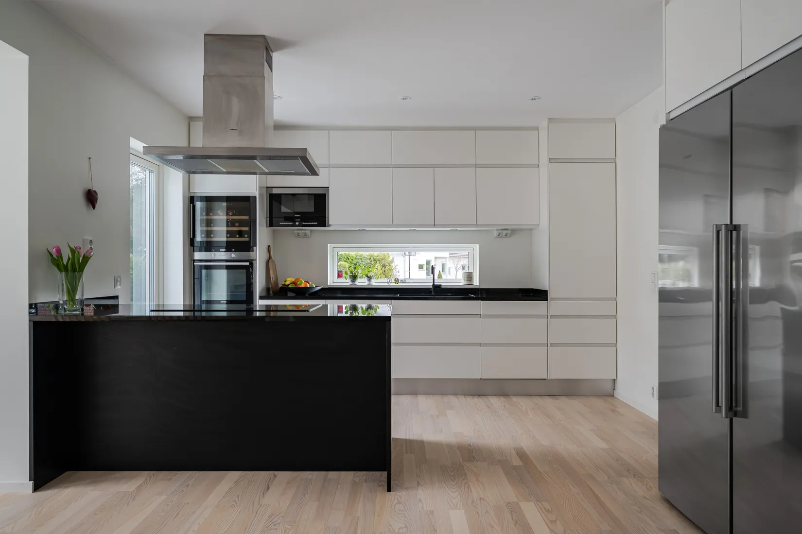 Villa, Mjölkörtsvägen 12, Tosterön, Strängnäs