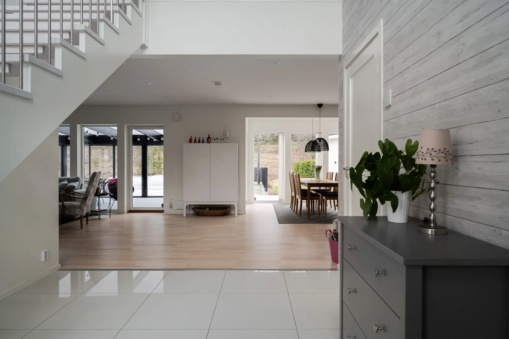 Villa, Mjölkörtsvägen 12, Tosterön, Strängnäs