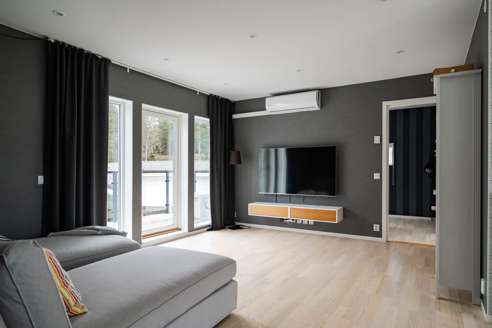 Villa, Mjölkörtsvägen 12, Tosterön, Strängnäs