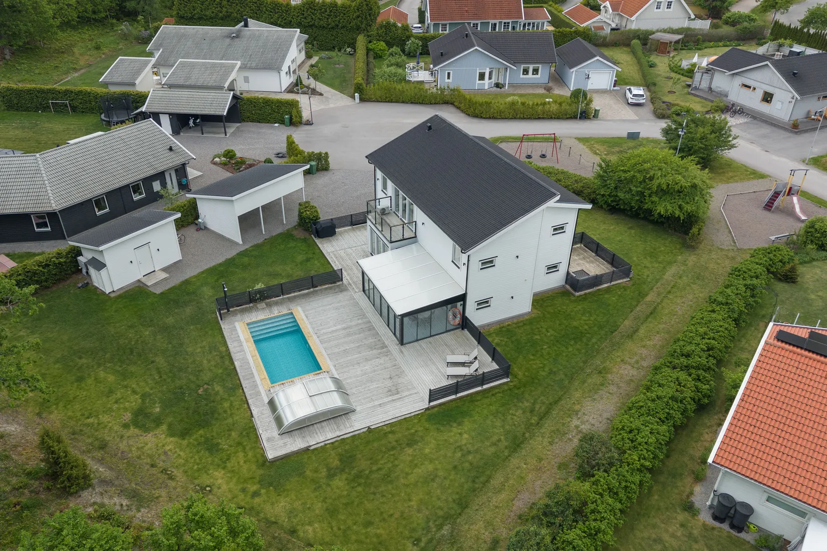 Villa, Mjölkörtsvägen 12, Tosterön, Strängnäs