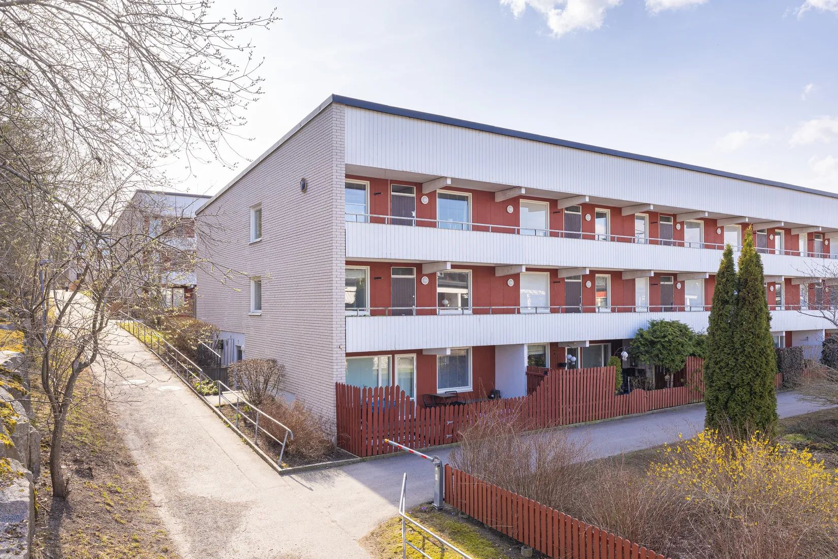 Bostadsrätt, Lomvägen 645, Sjöberg/Kärrdal, Sollentuna