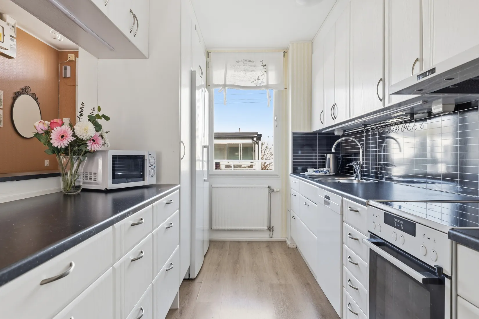 Bostadsrätt, Lomvägen 645, Sjöberg/Kärrdal, Sollentuna