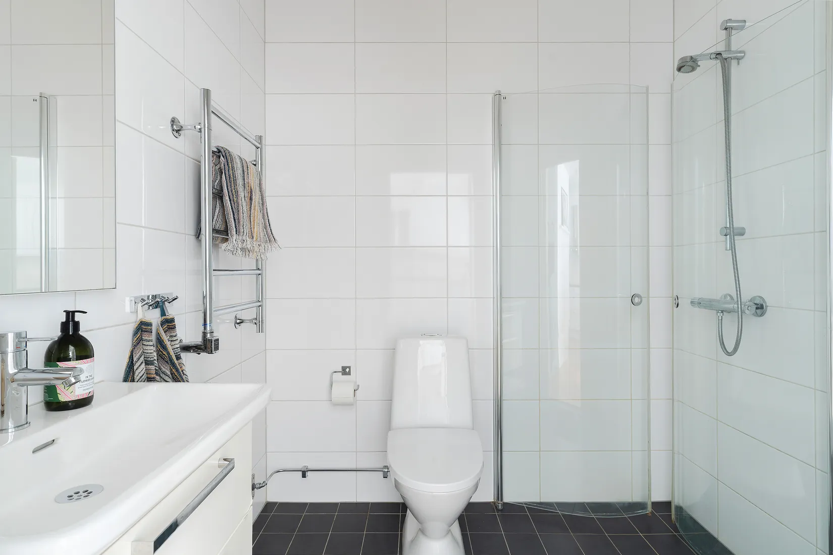 Villa, Radhus, Diamantvägen 48, Kolla Parkstad, Kungsbacka