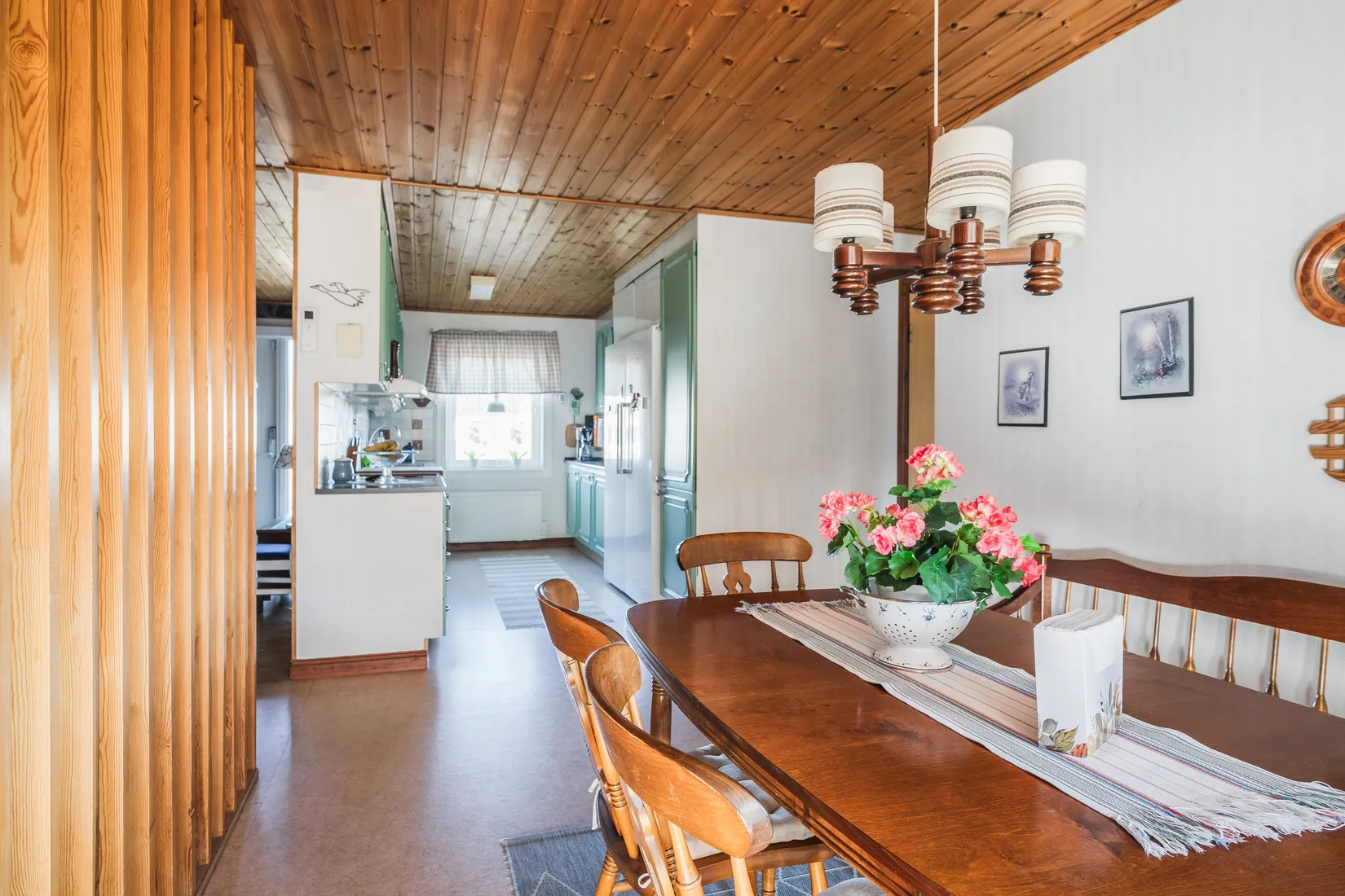 Villa, Krogasvägen 8, Valbo, Gävle