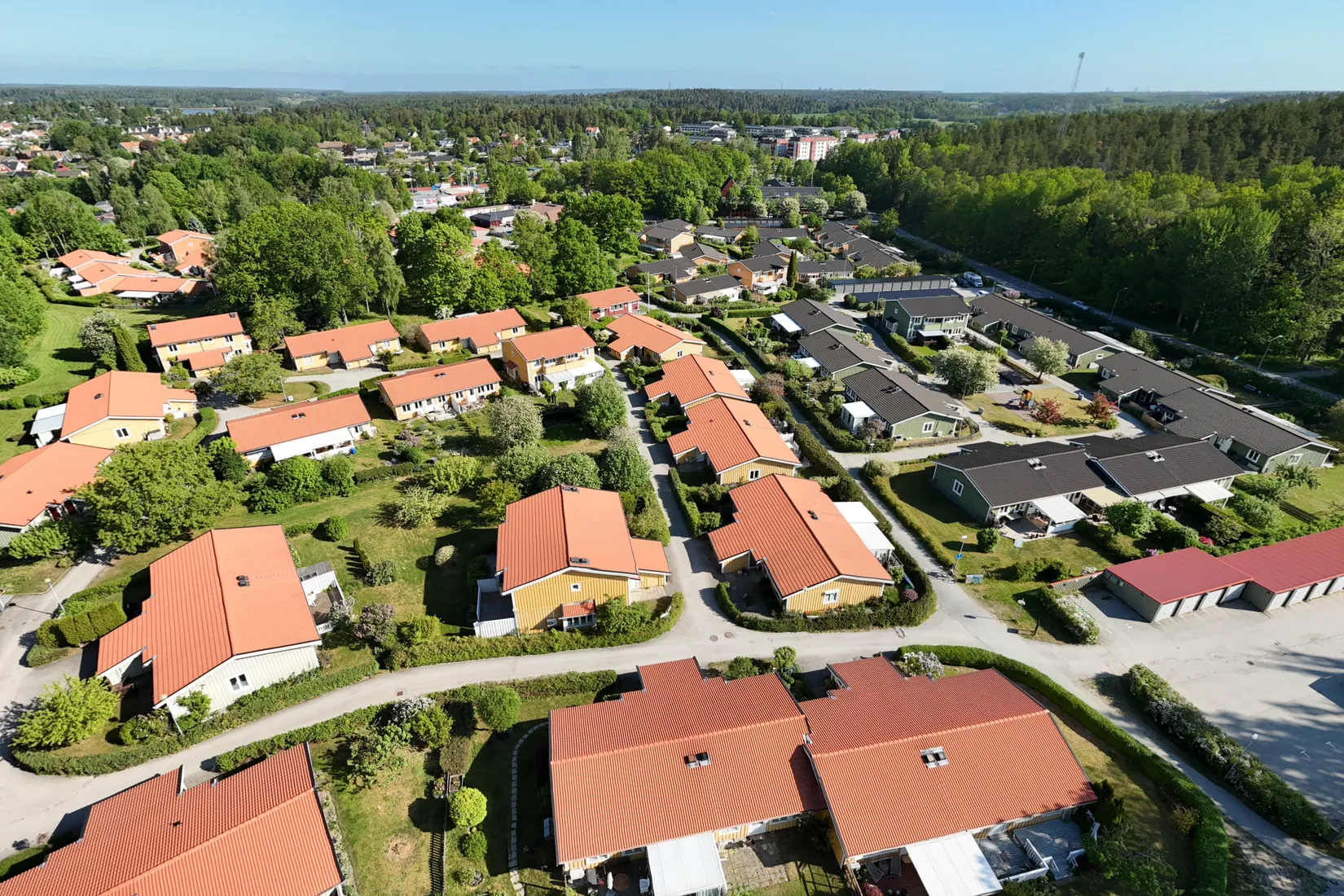 Bostadsrätt, Radhus, Björkuddsvägen 44B, Ekerö Björkudden, Ekerö