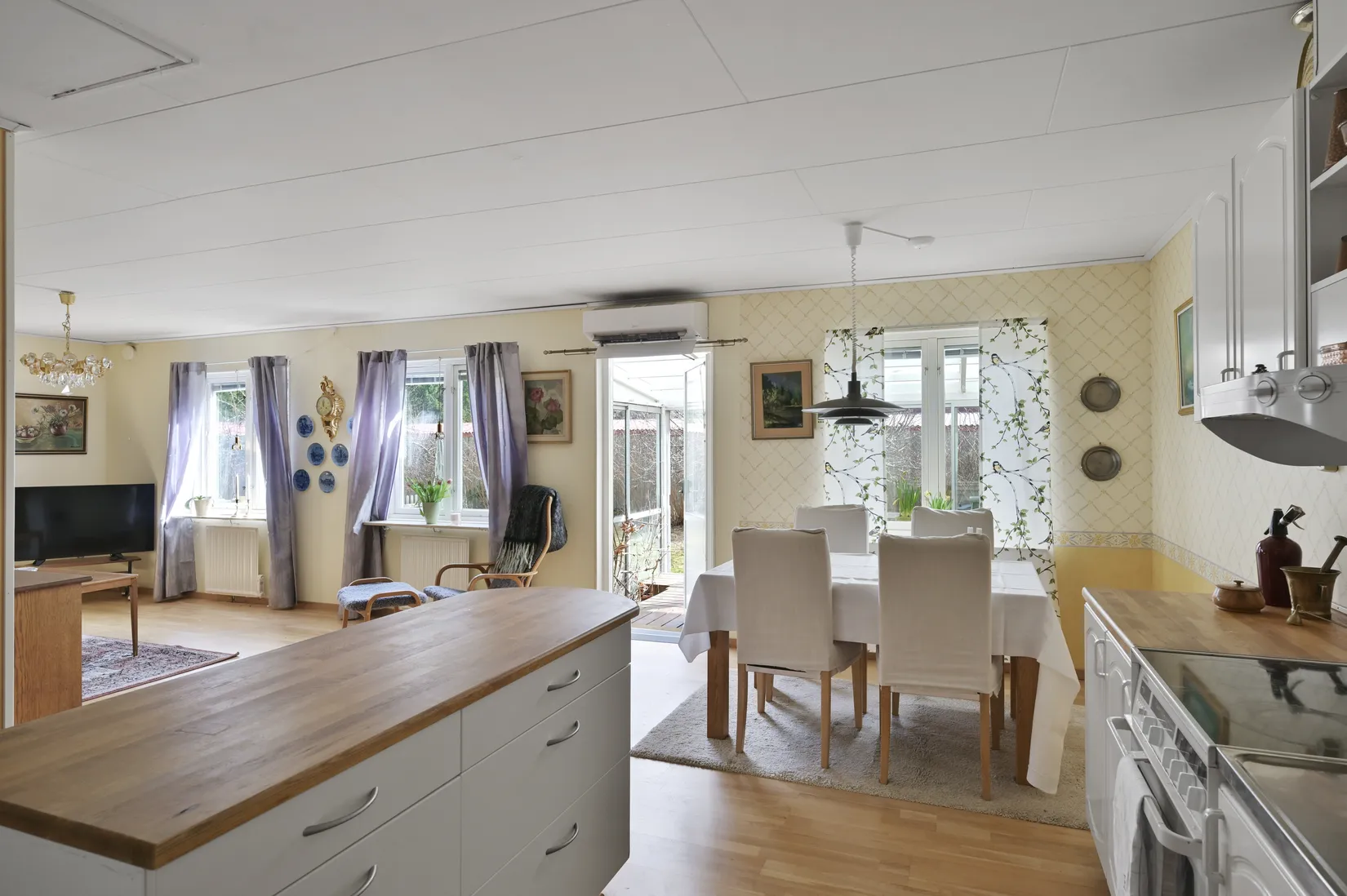 Bostadsrätt, Radhus, Björkuddsvägen 44B, Ekerö Björkudden, Ekerö