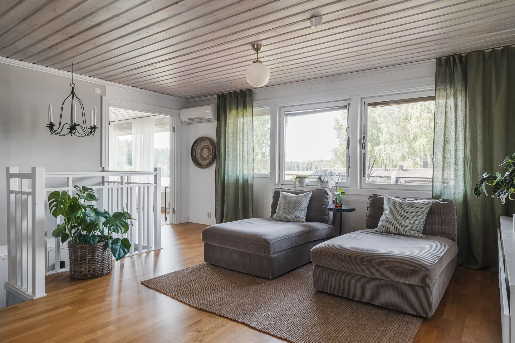 Villa, Kalkstensvägen 13, Skåreberget, Karlstad