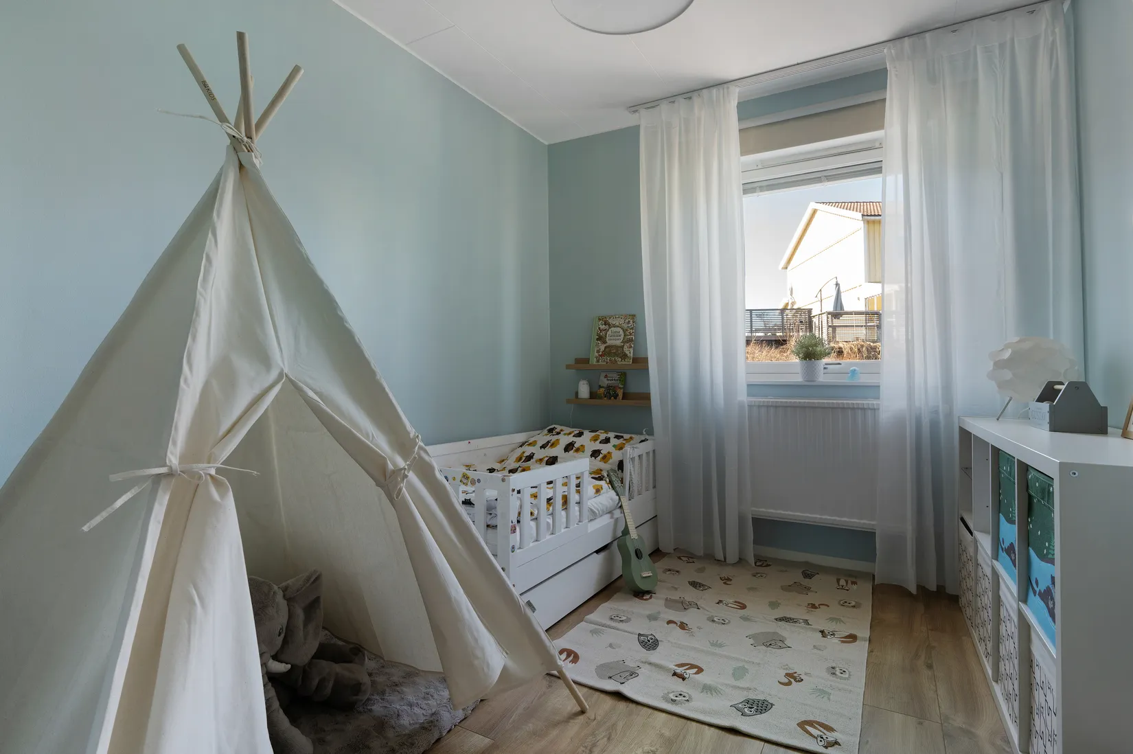 Radhus, Balettvägen 31, Huddinge