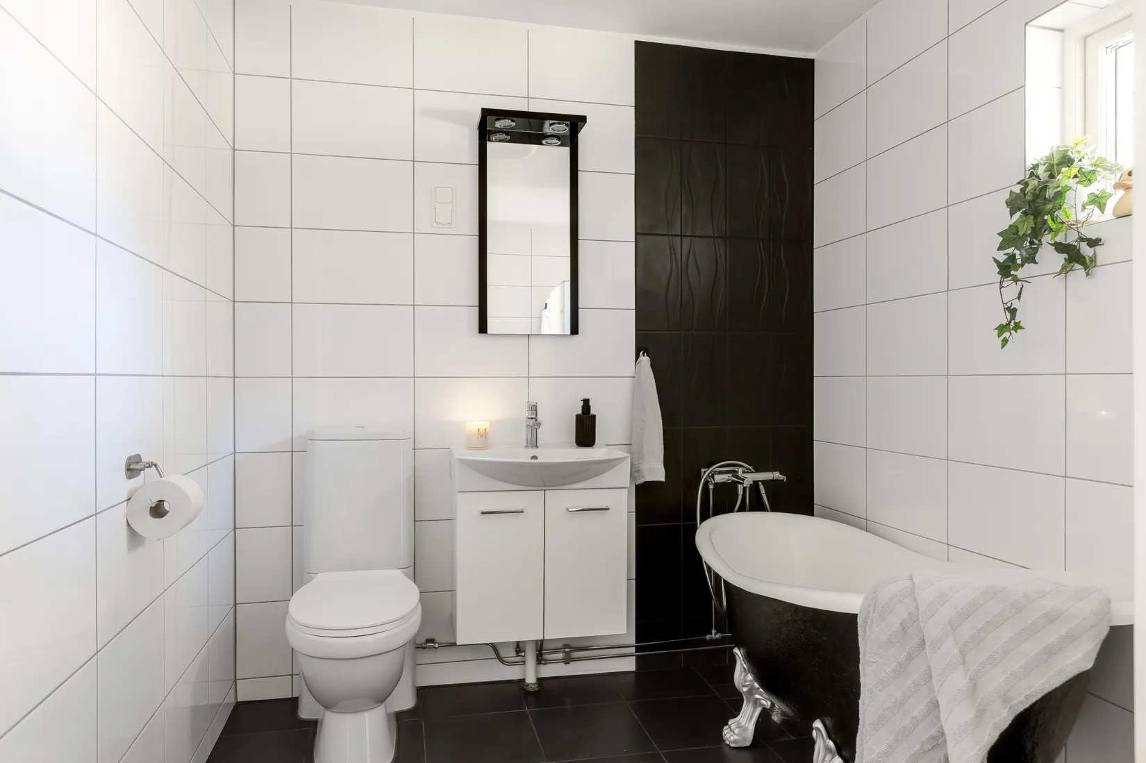 Radhus, Näsuddsvägen 39D, Danvik, Oxelösund